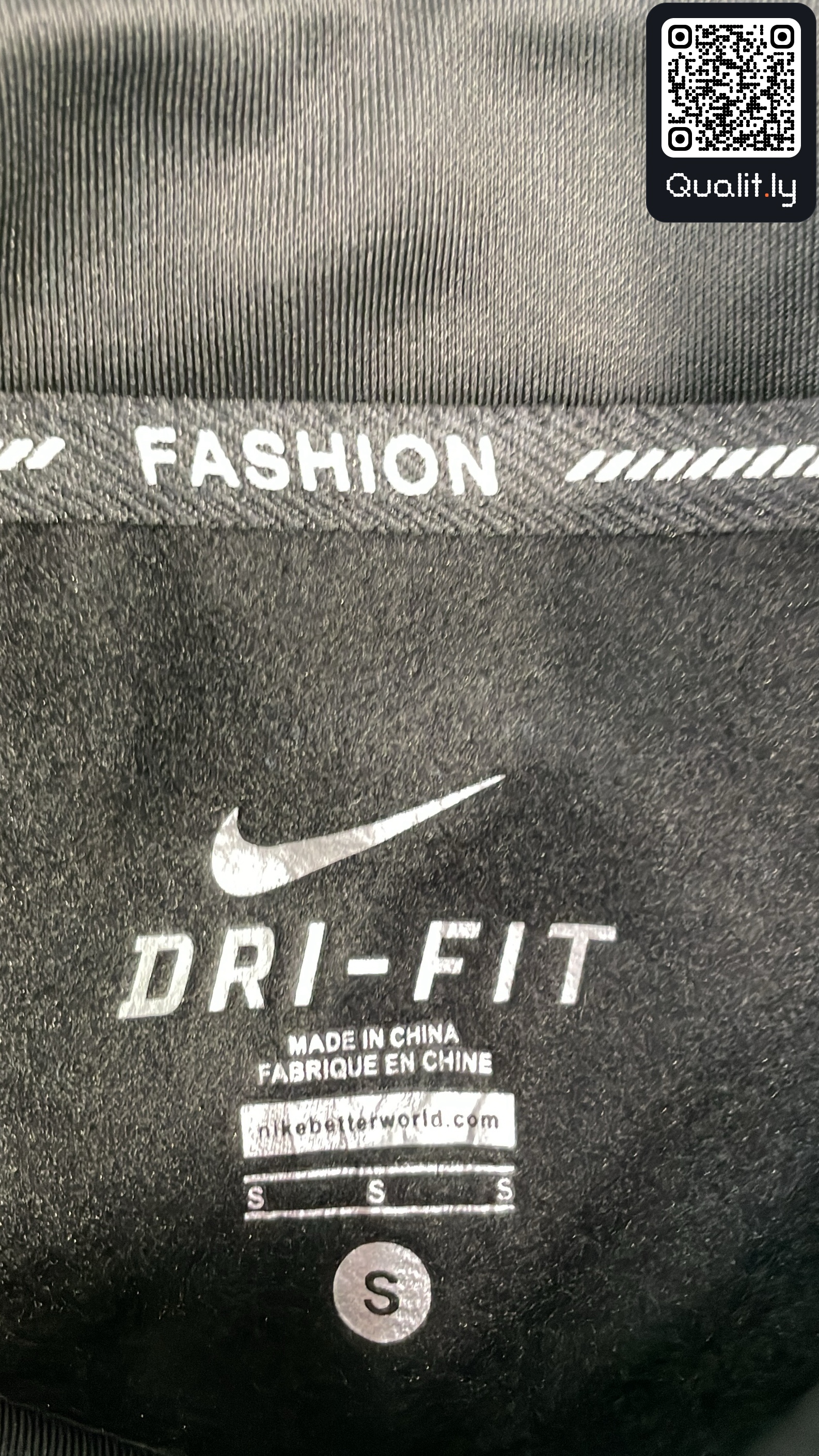 Sweatshirt QC photo 1 of 4