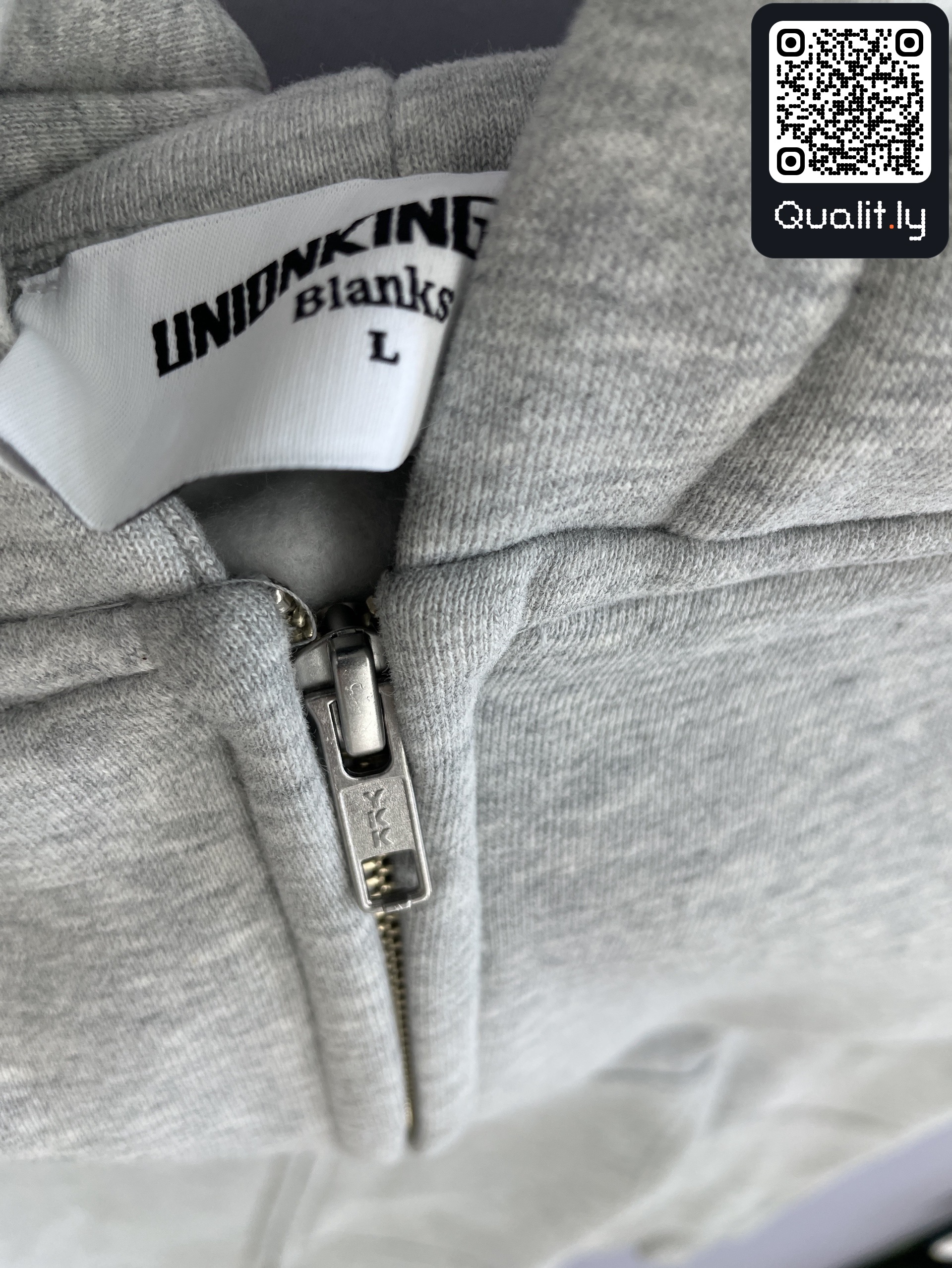 Hoodie QC photo 3 of 164