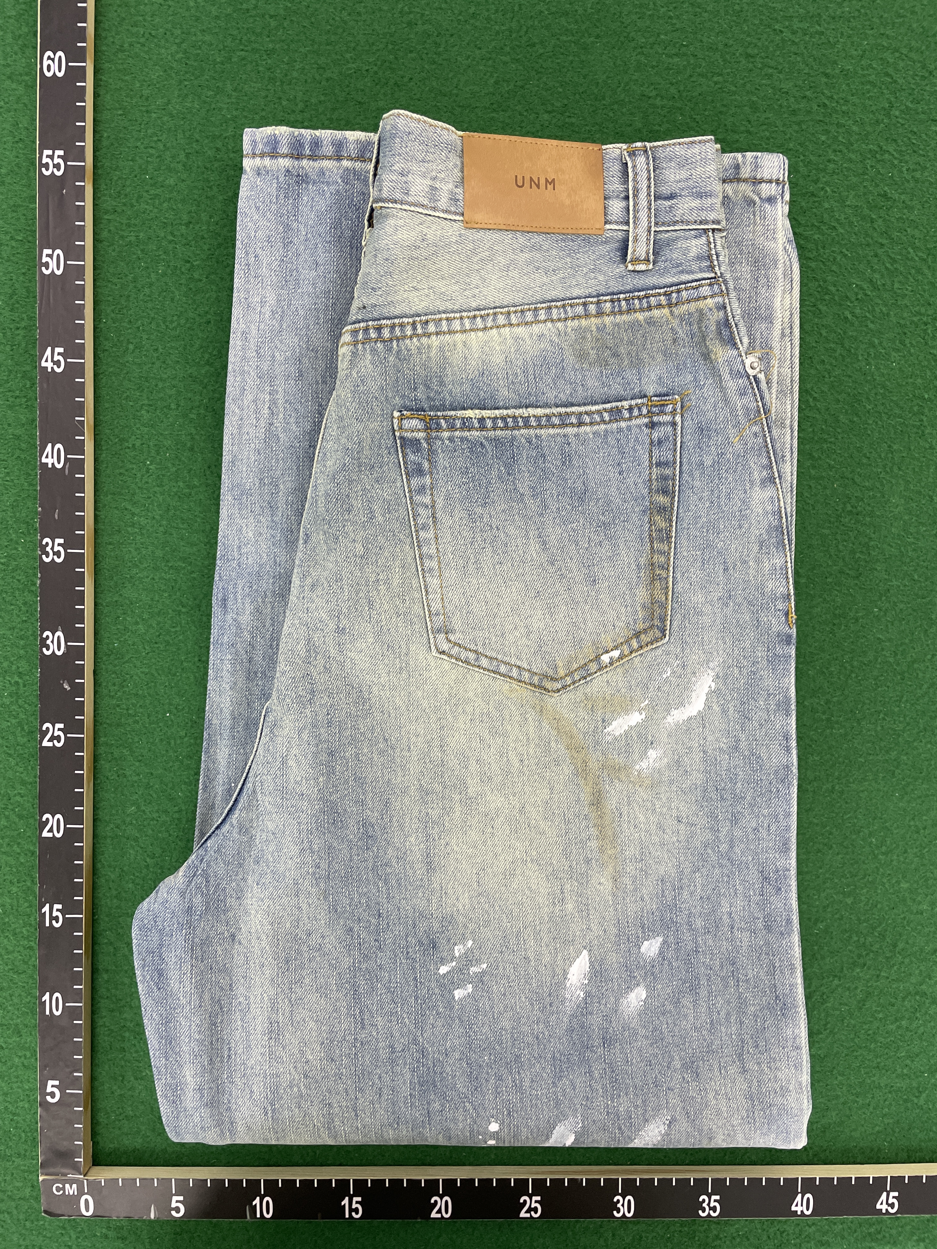 Jeans — QC-foto 1 av 17