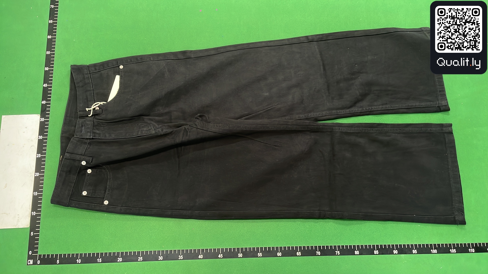 Jeans QC photo 2 of 18