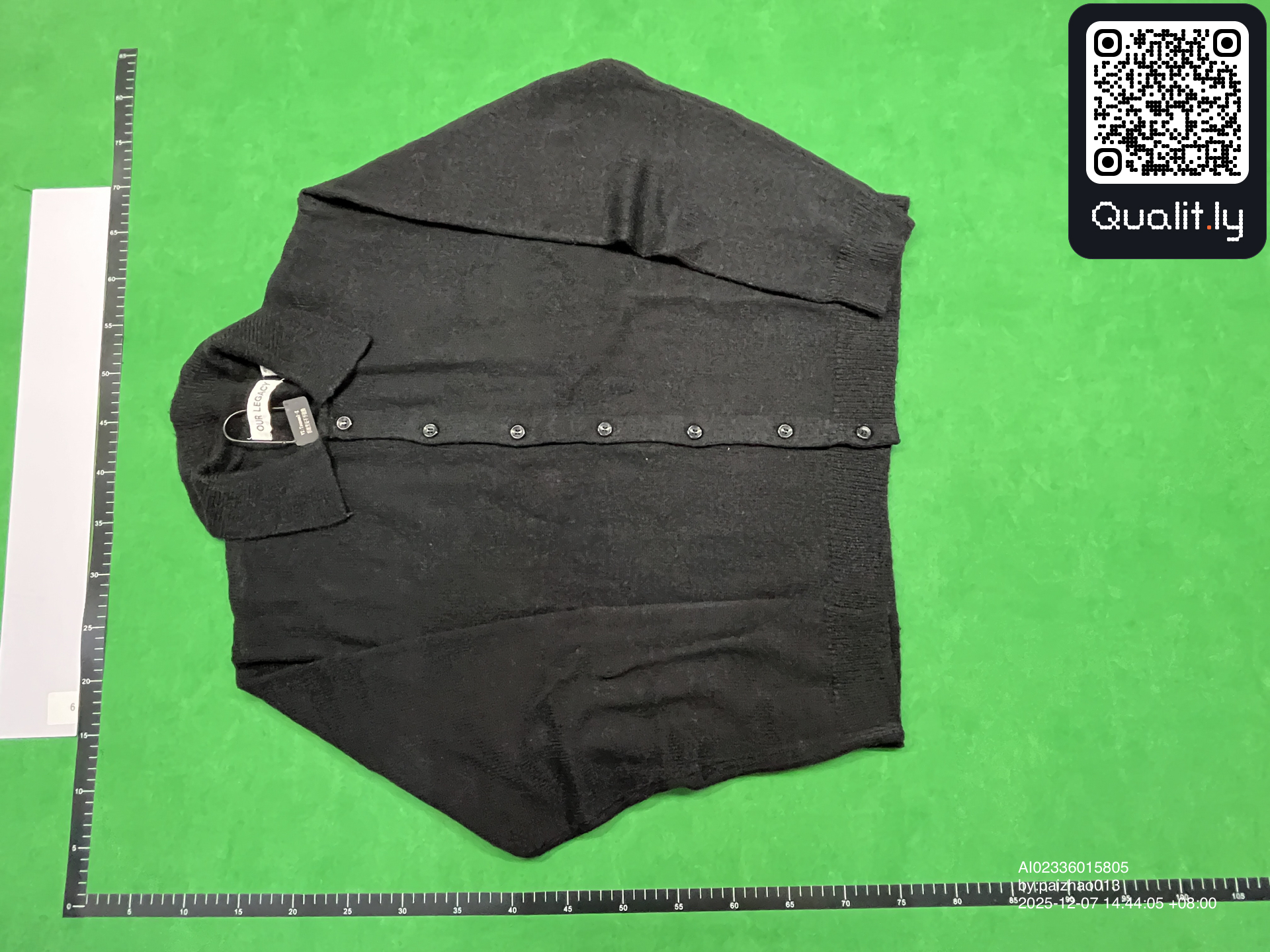 Pull — photo QC 3 sur 4