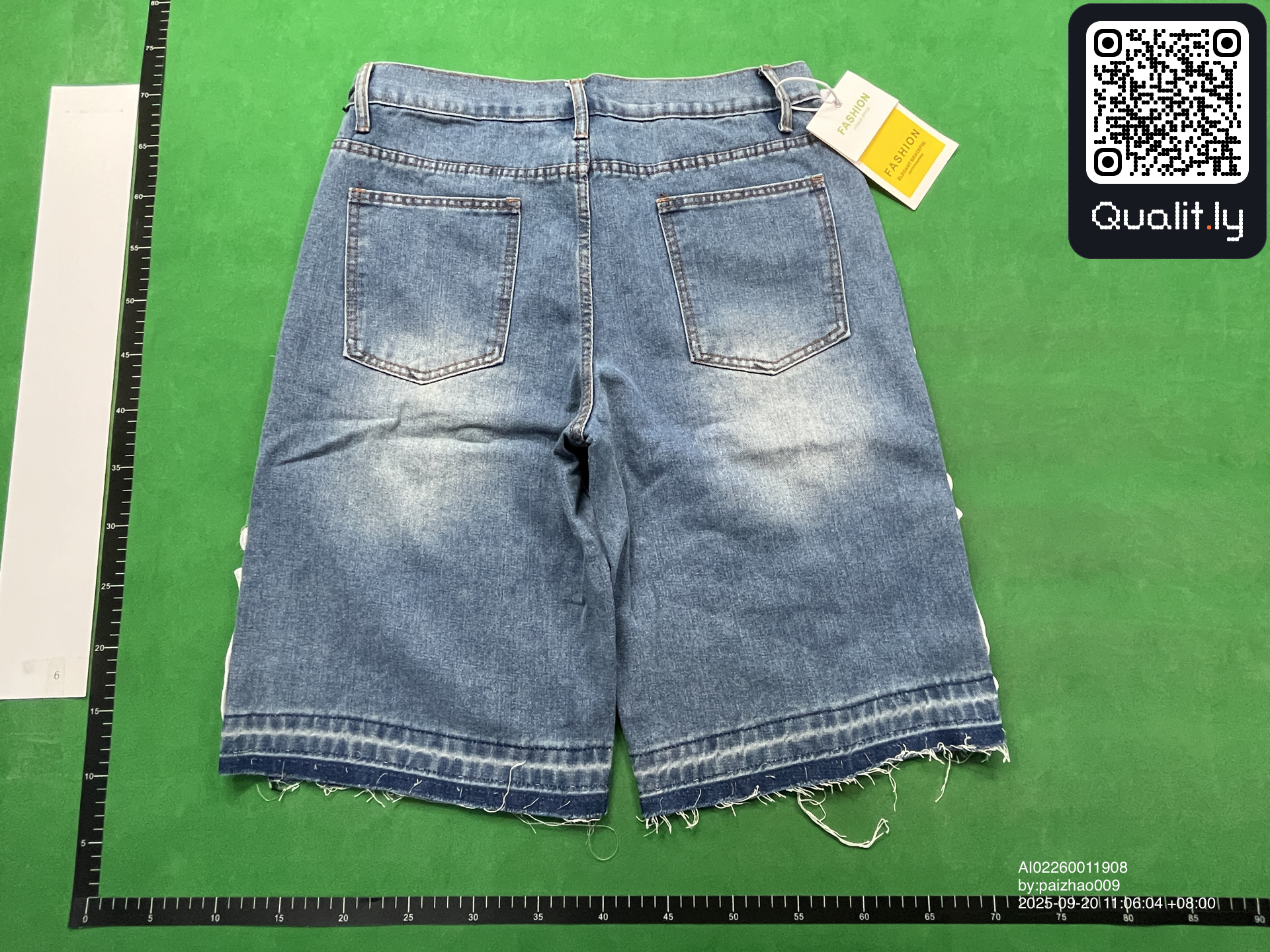 Jeans QC photo 2 of 16