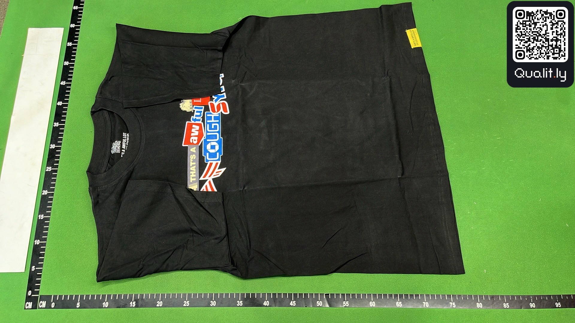 T-shirt — photo QC 2 sur 4