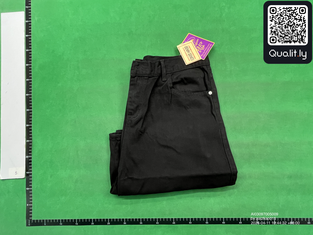Shorts — QC-foto 1 av 4