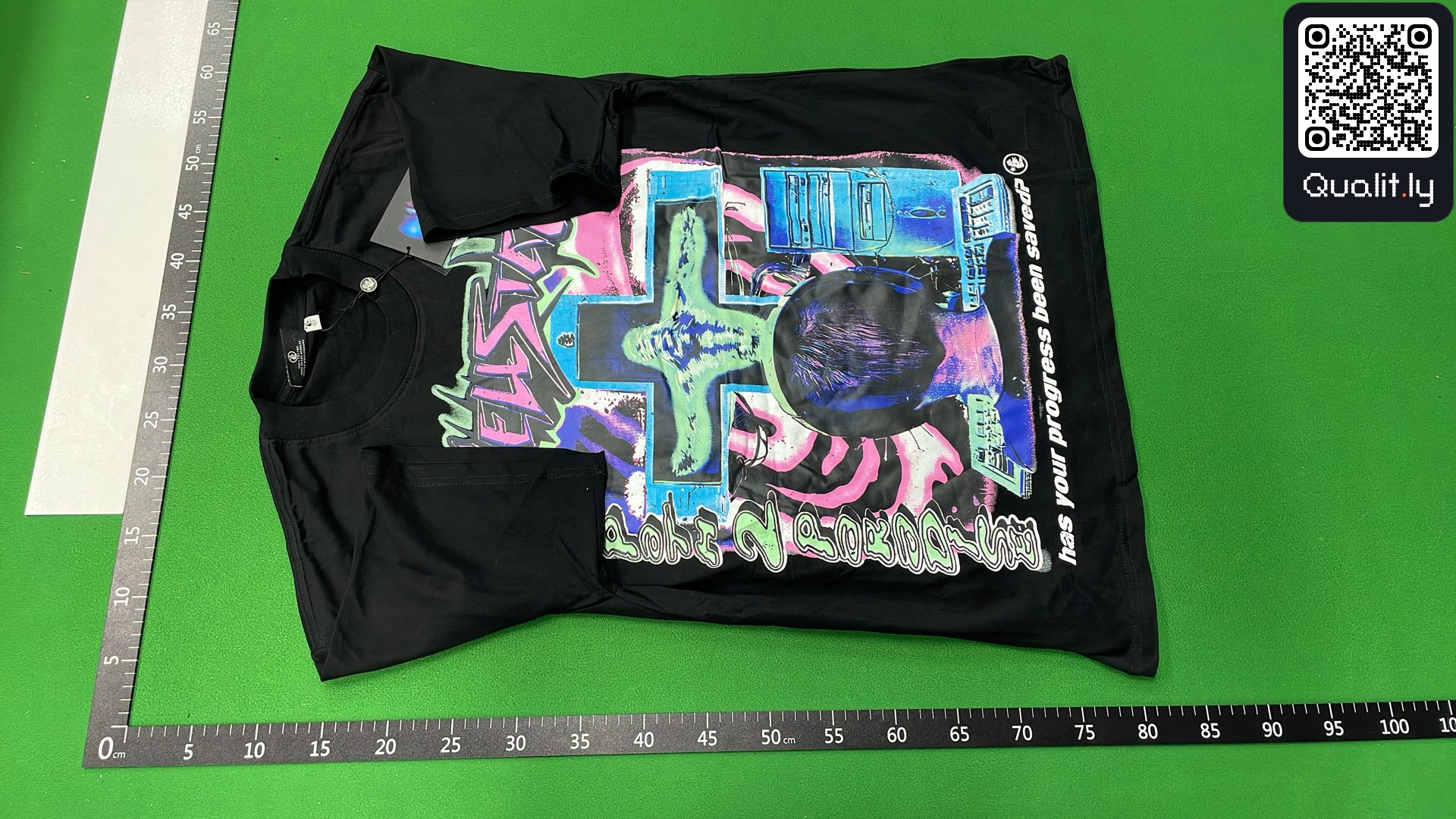 T-shirt QC photo 2 of 8