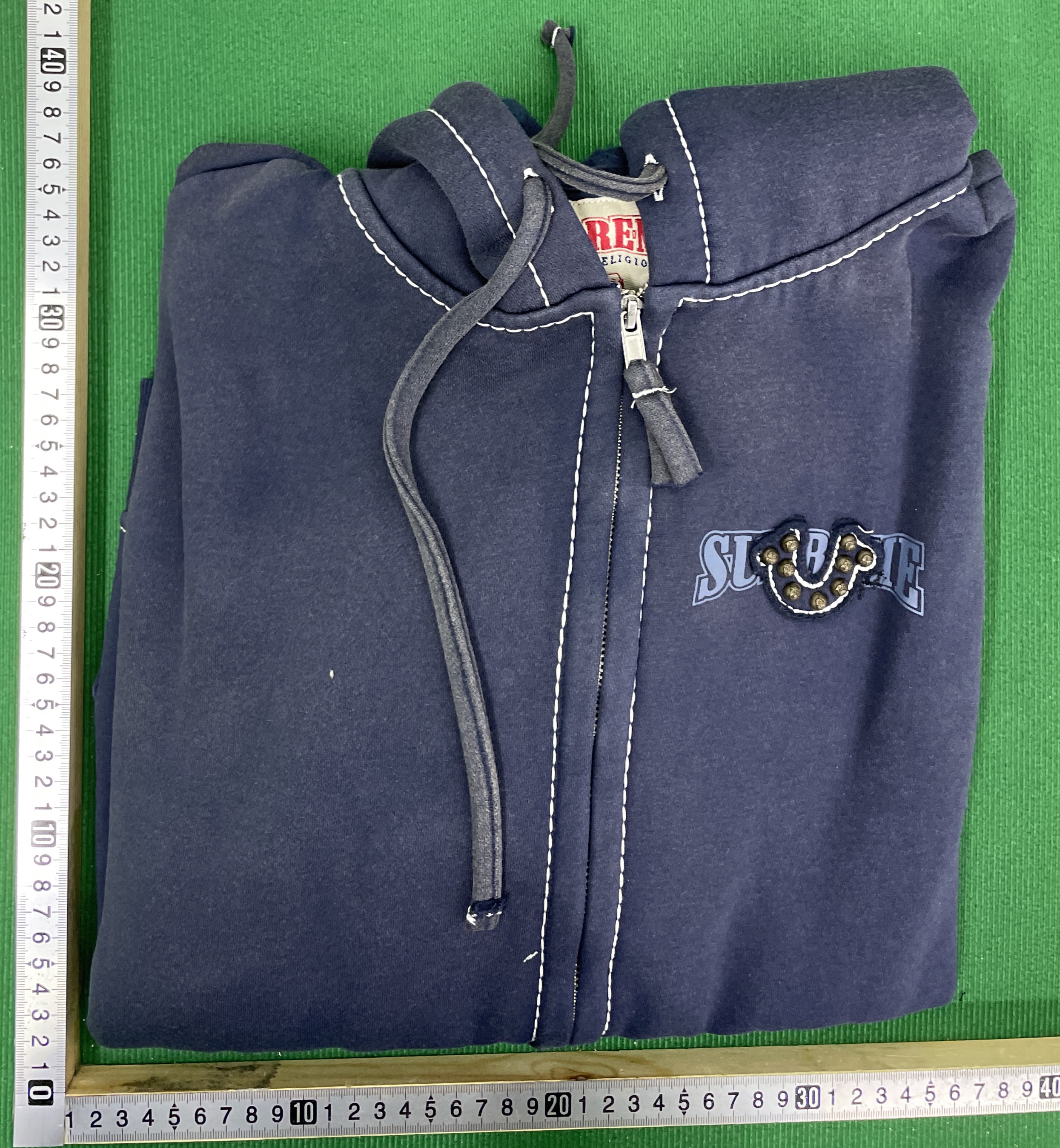 Sweatshirt QC photo 1 of 41