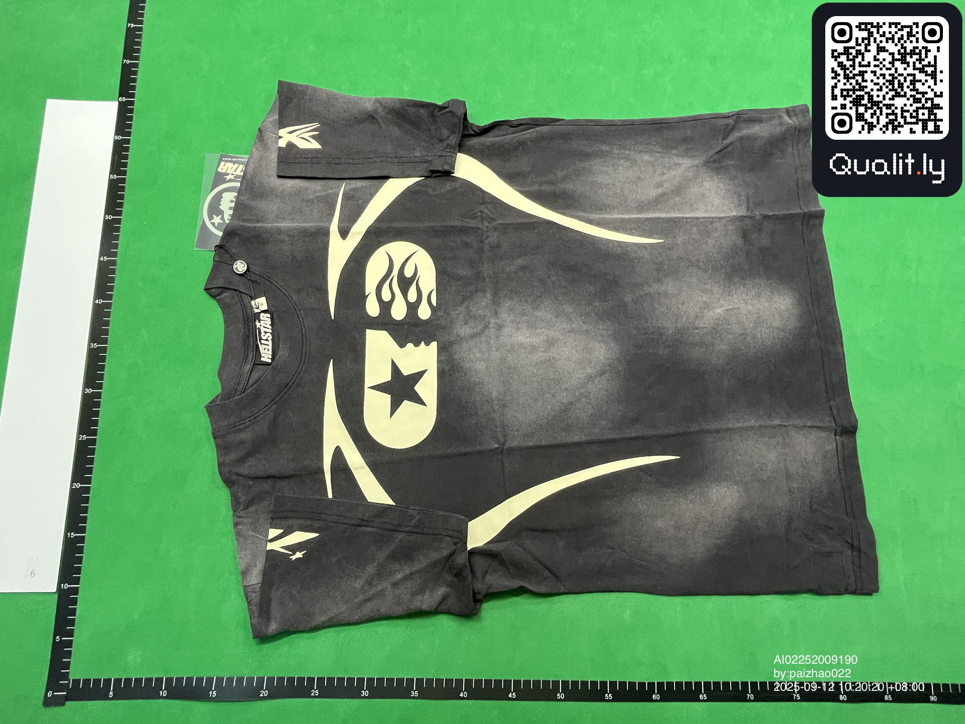 Camiseta — foto QC 3 de 18