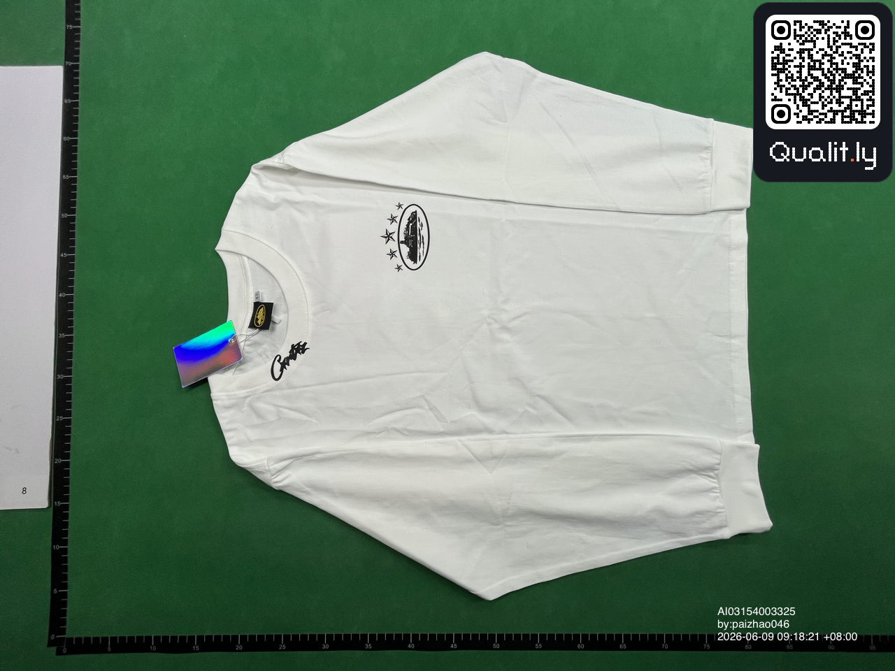 T-shirt — foto QC 2 di 59