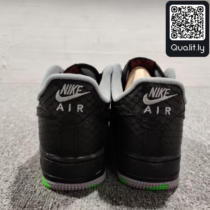 Sneaker — QC-Foto 3 von 14