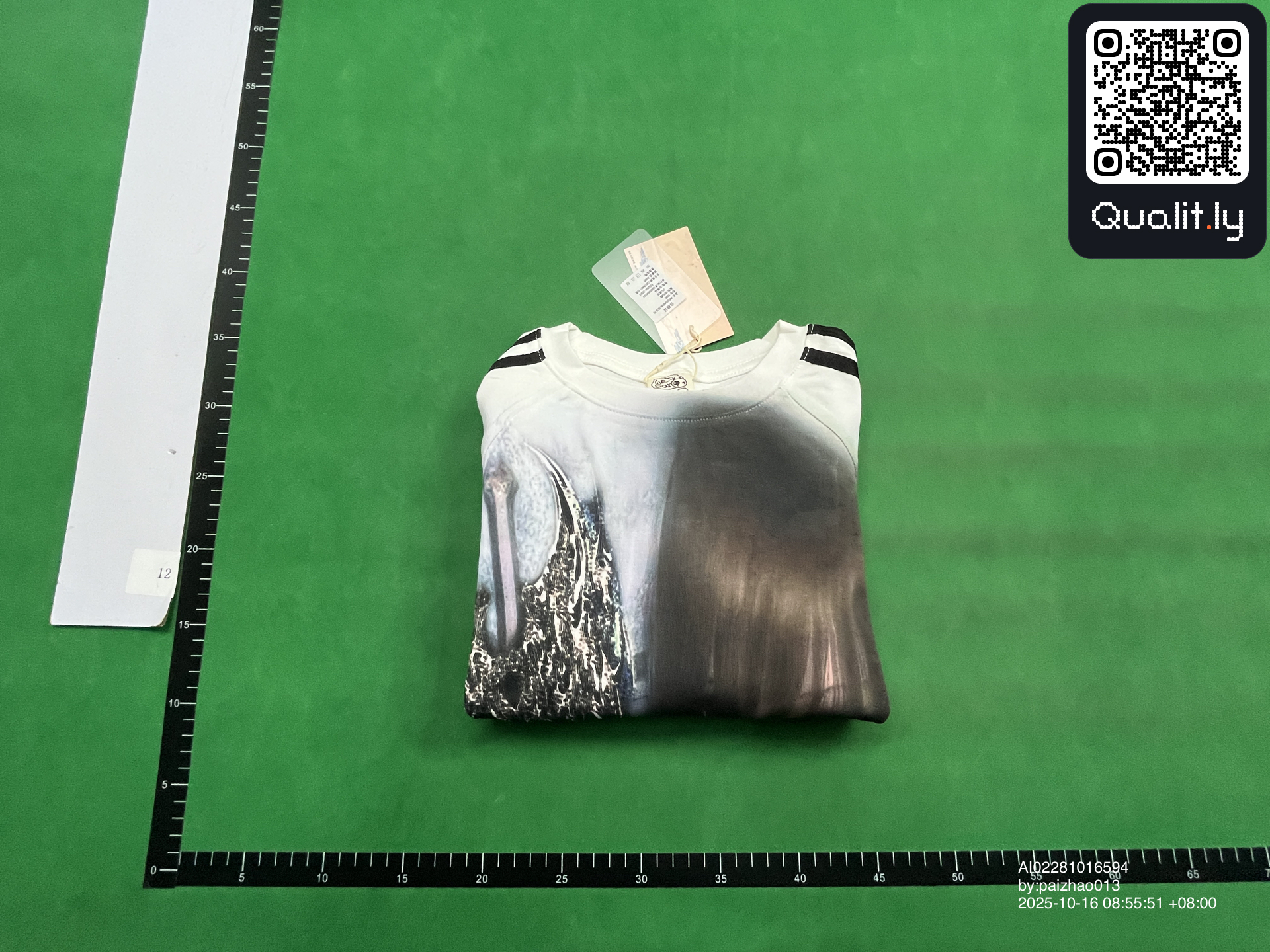 Camiseta — foto QC 1 de 6