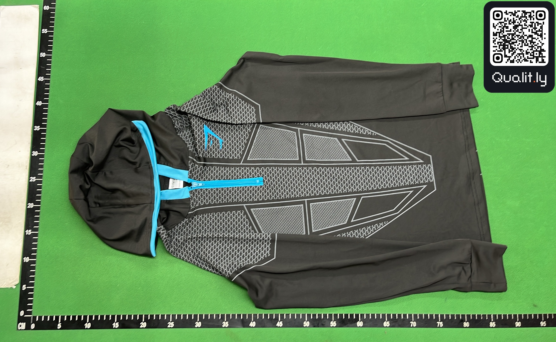 T-shirt — QC-foto 2 van 4