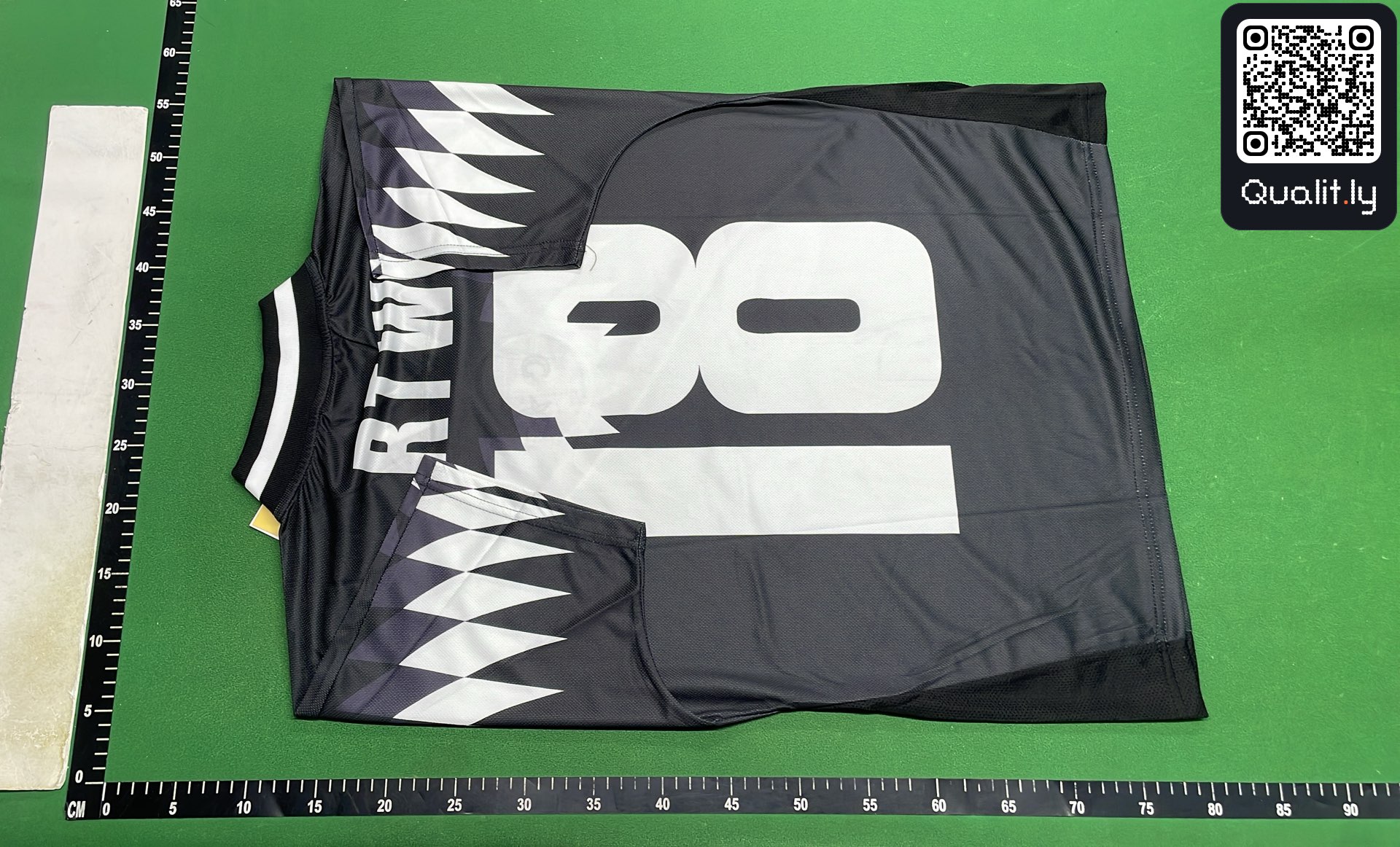 T恤 QC 照片 3 / 70