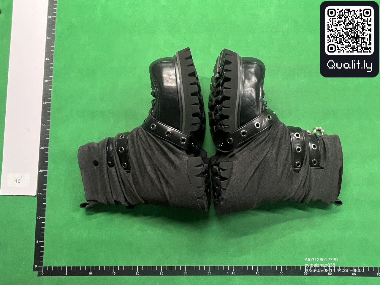 Botas — foto QC 3 de 6