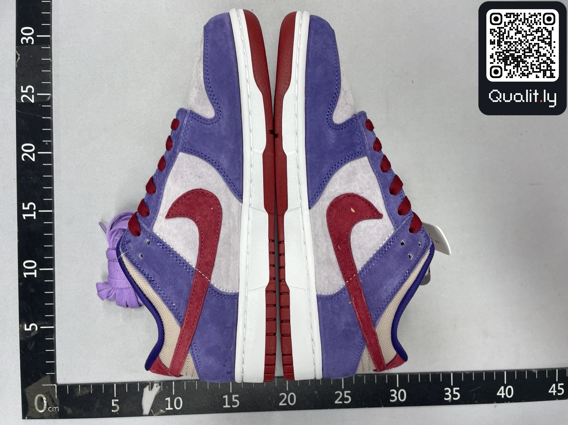 Sneakers — QC-foto 3 av 6