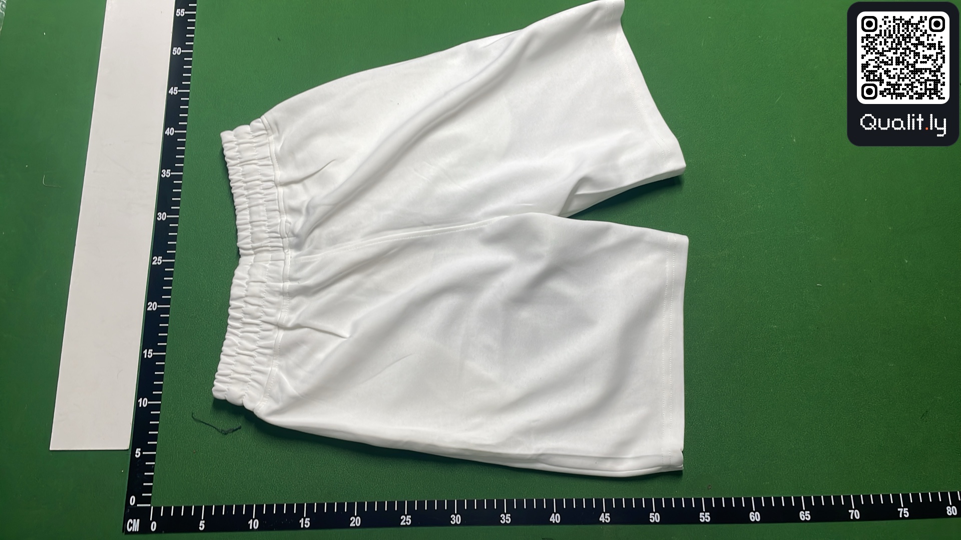 Korte broek — QC-foto 3 van 4