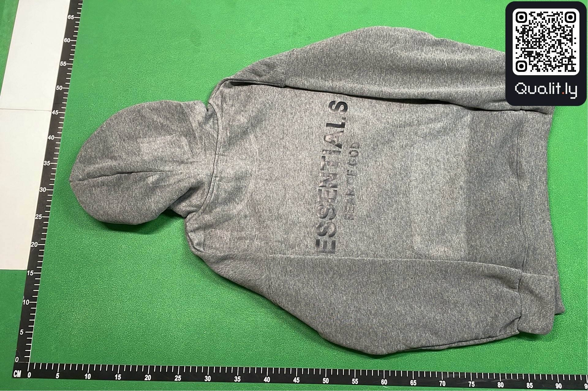 Hoodie — QC-Foto 3 von 4