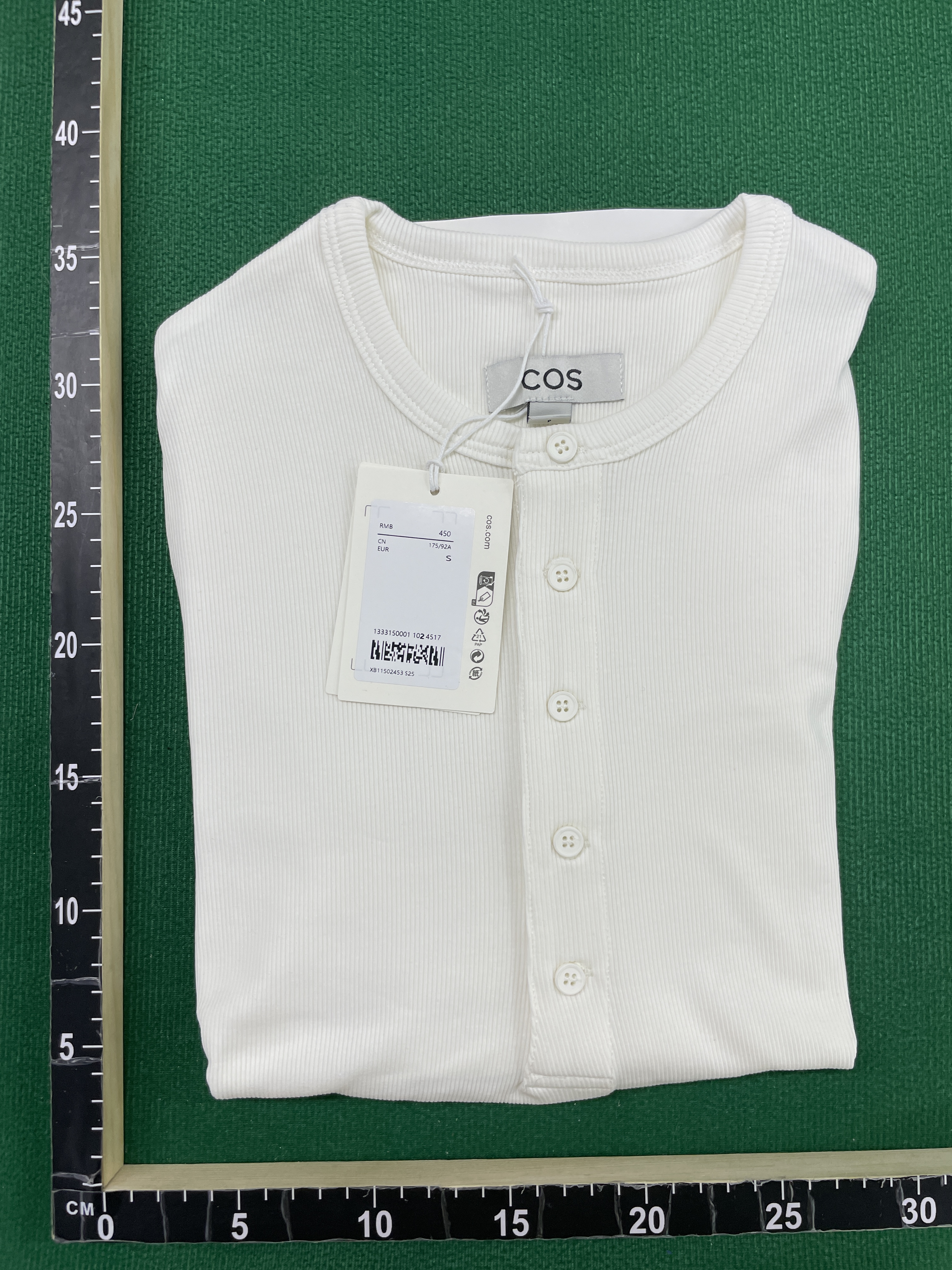 T-shirt — QC-foto 1 av 28