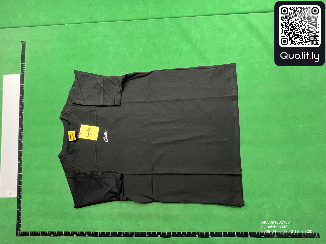 T-shirt — foto QC 3 de 20