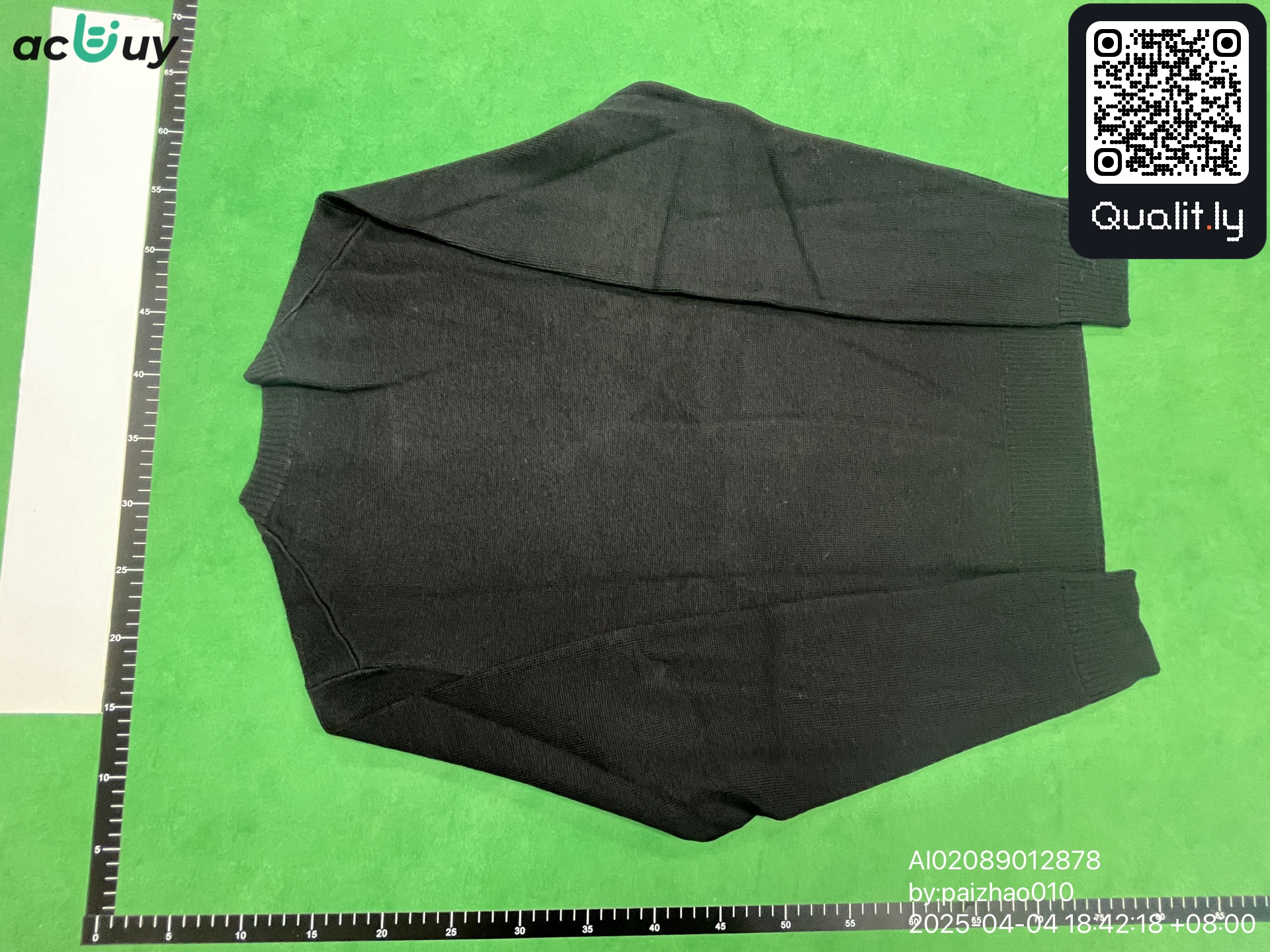 Pullover — QC-Foto 2 von 24