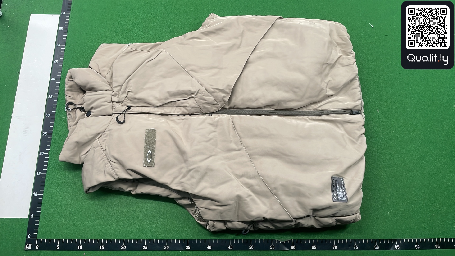 夹克 QC 照片 2 / 12