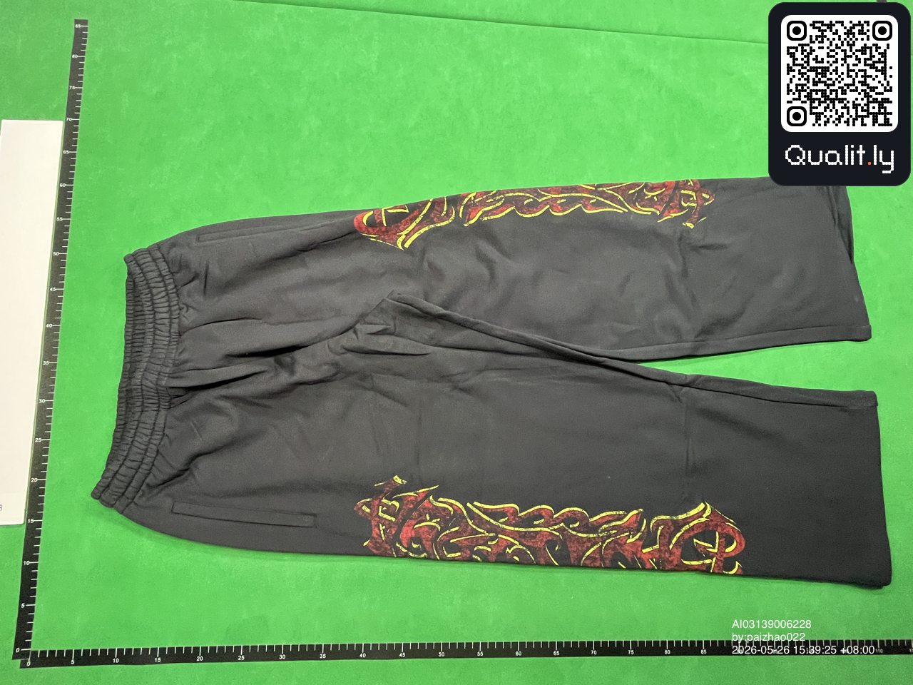 Pantaloni — fotografie QC 2 din 14