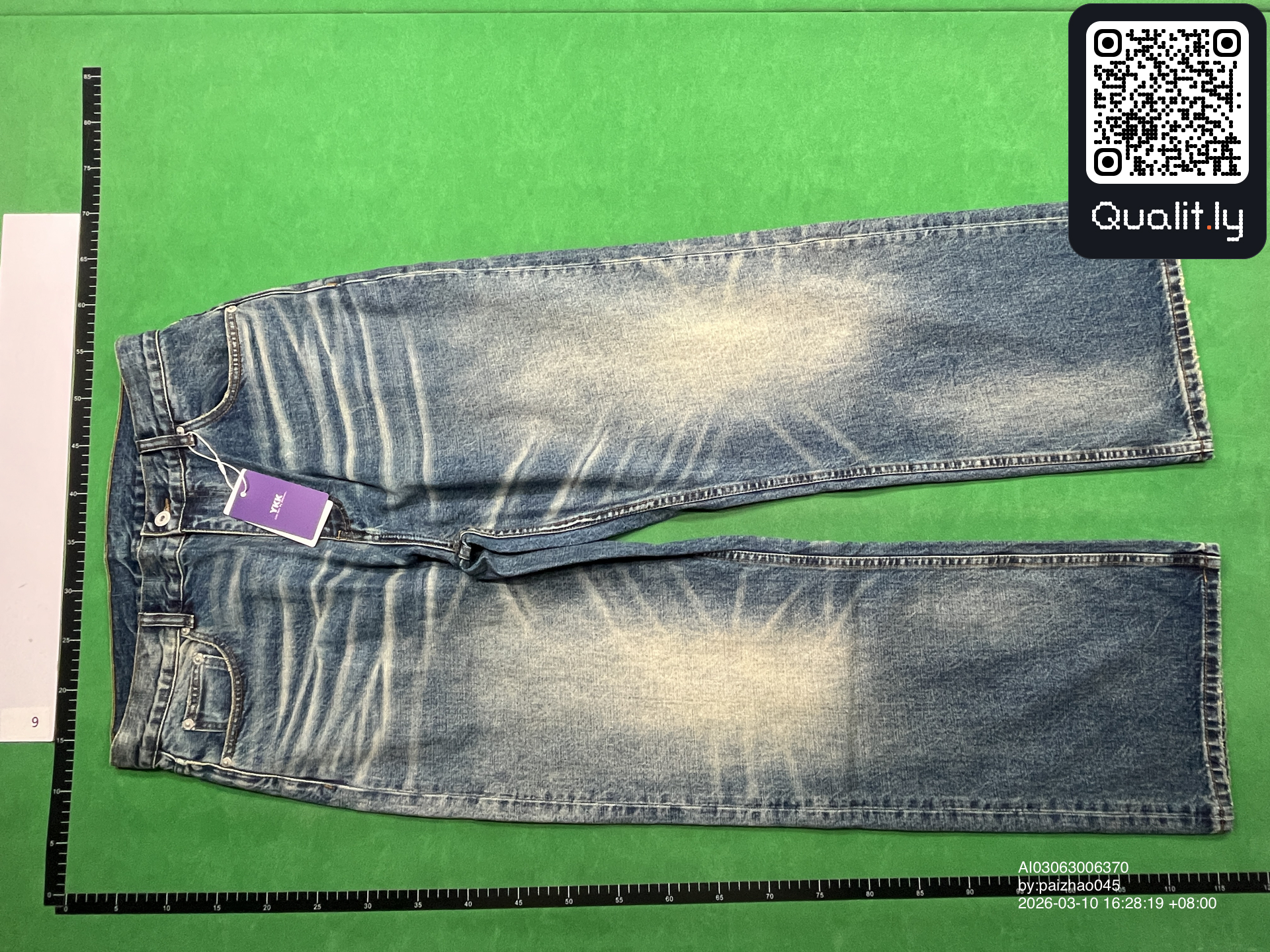 Jeans — foto QC 3 di 8