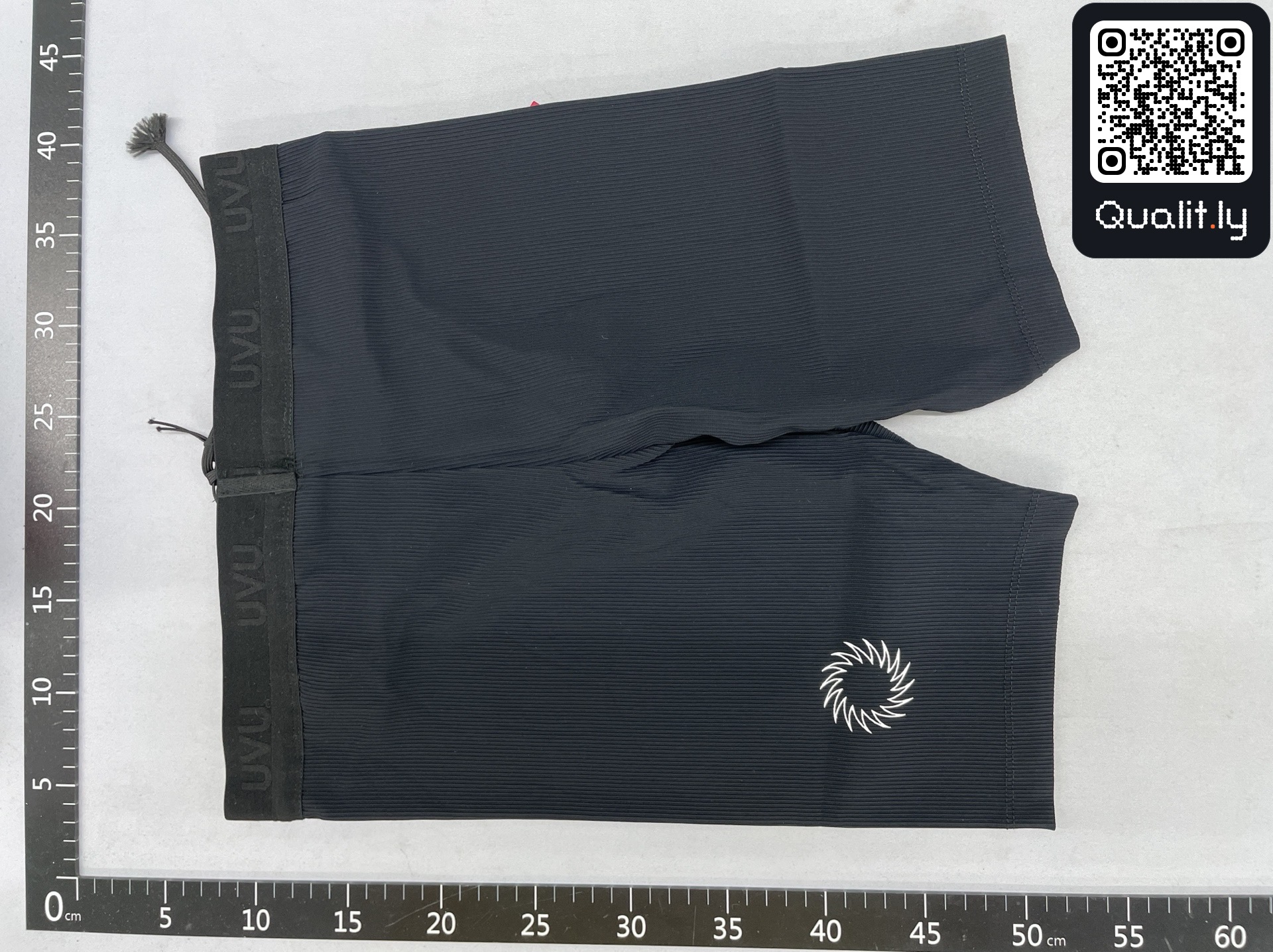 Shorts QC photo 3 of 49