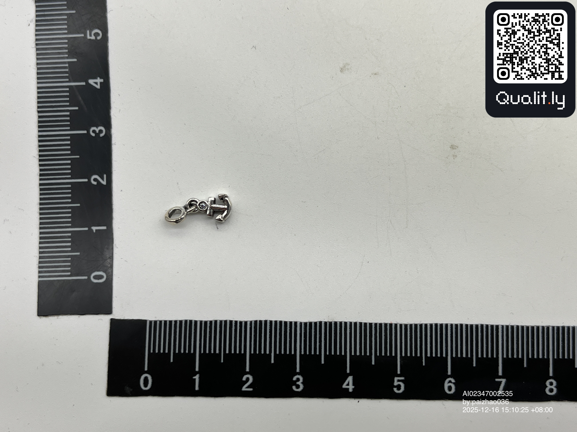 Schmuck — QC-Foto 3 von 3