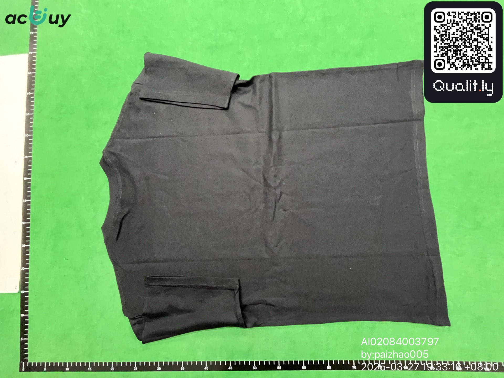 T-shirt — photo QC 2 sur 8