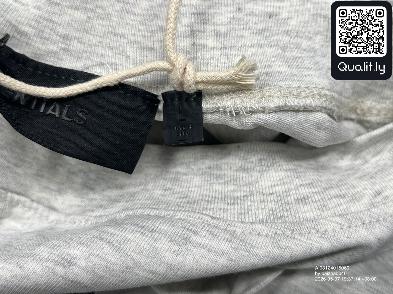 T-shirt — photo QC 1 sur 82