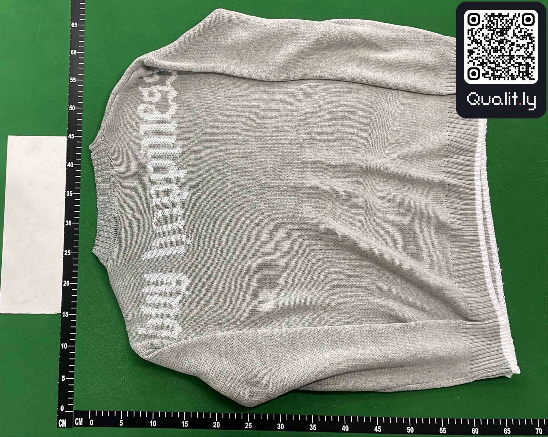 毛衣 QC 照片 3 / 4