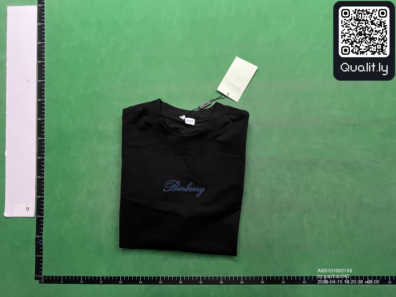 T-shirt — foto QC 1 de 4