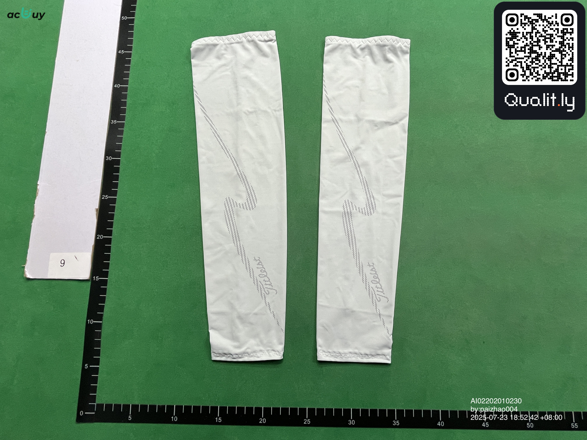 Foto QC 1 de 3