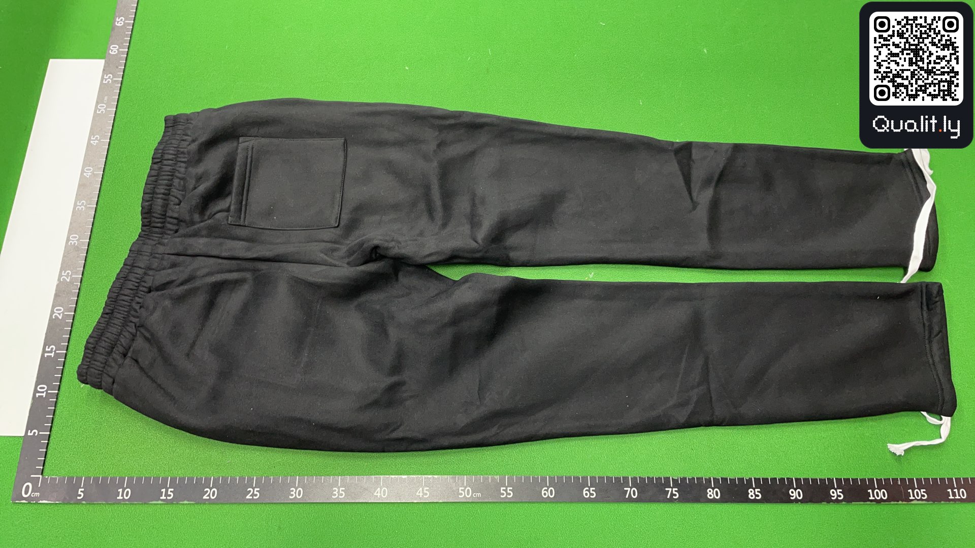 Pants QC photo 3 of 92