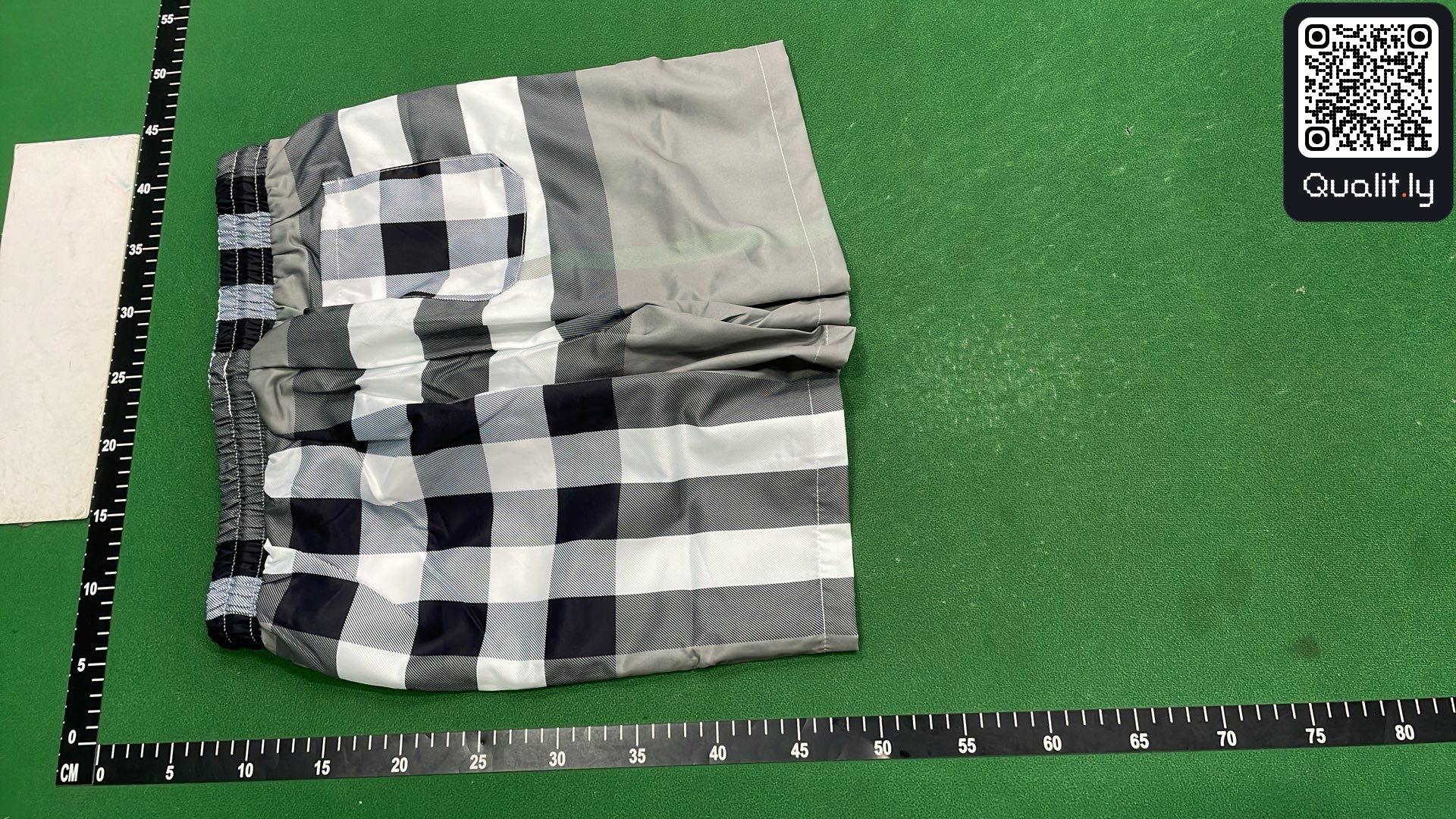 Pantalón corto — foto QC 3 de 76
