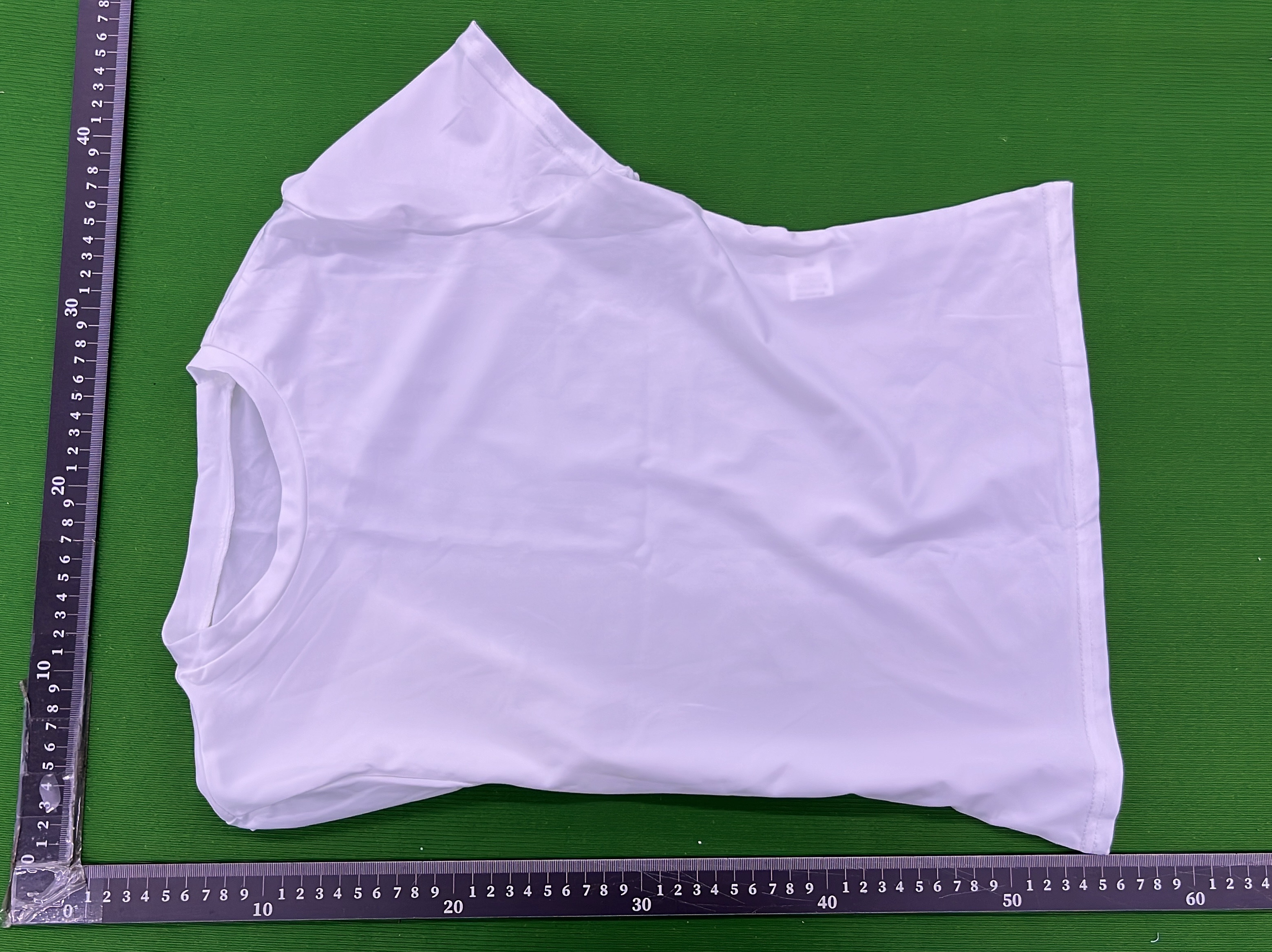 Camiseta — foto QC 3 de 32