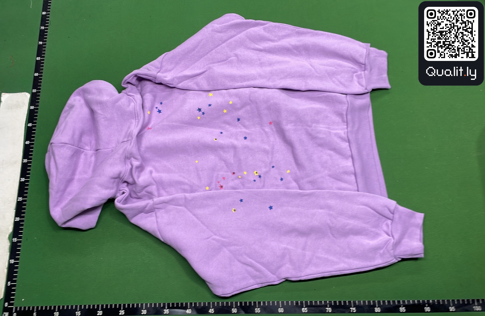 Hoodie QC photo 3 of 4