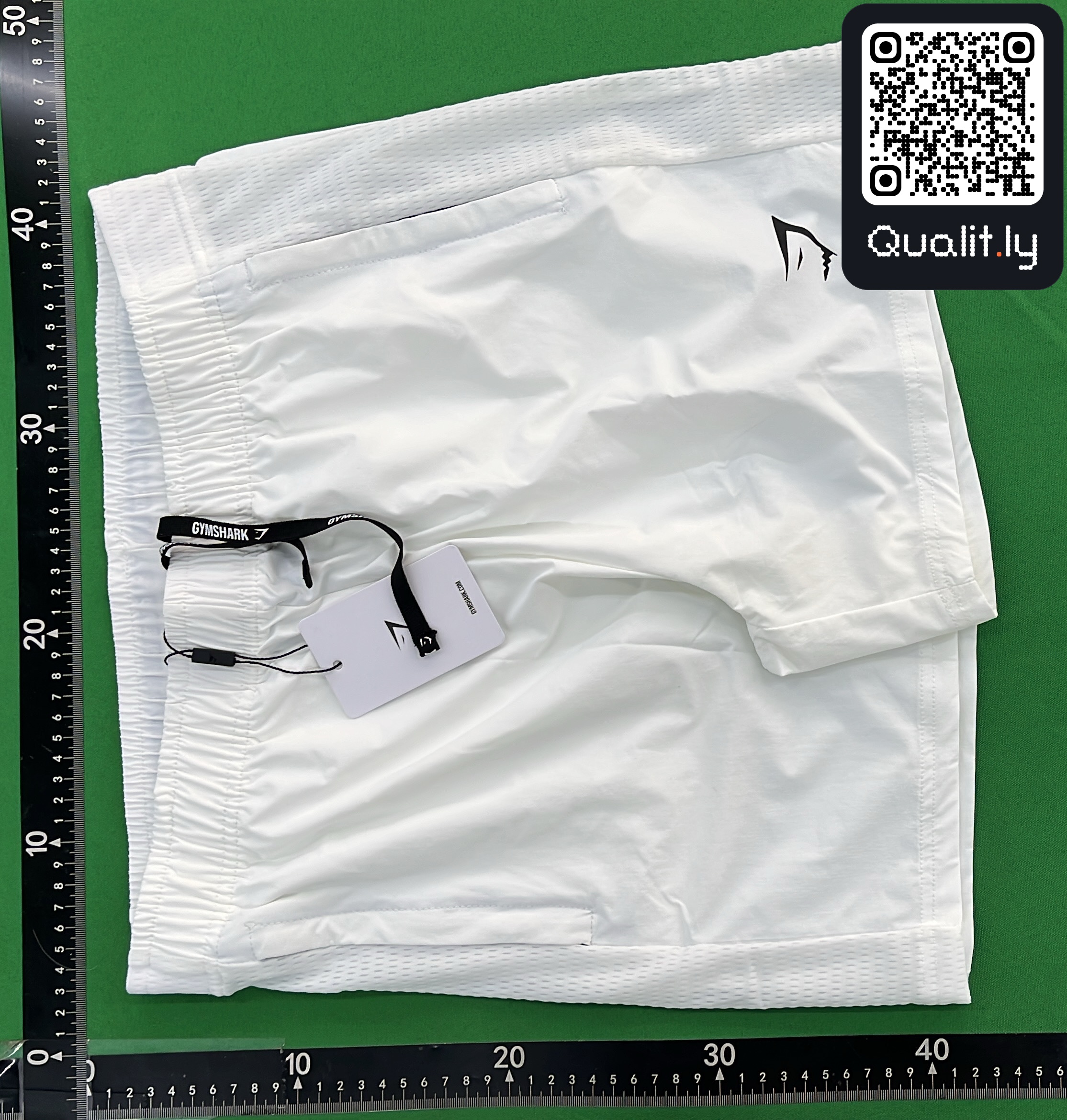 Shorts QC photo 3 of 22