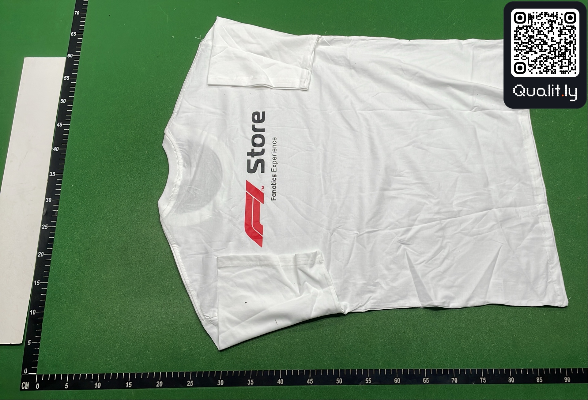 T-shirt — photo QC 3 sur 4