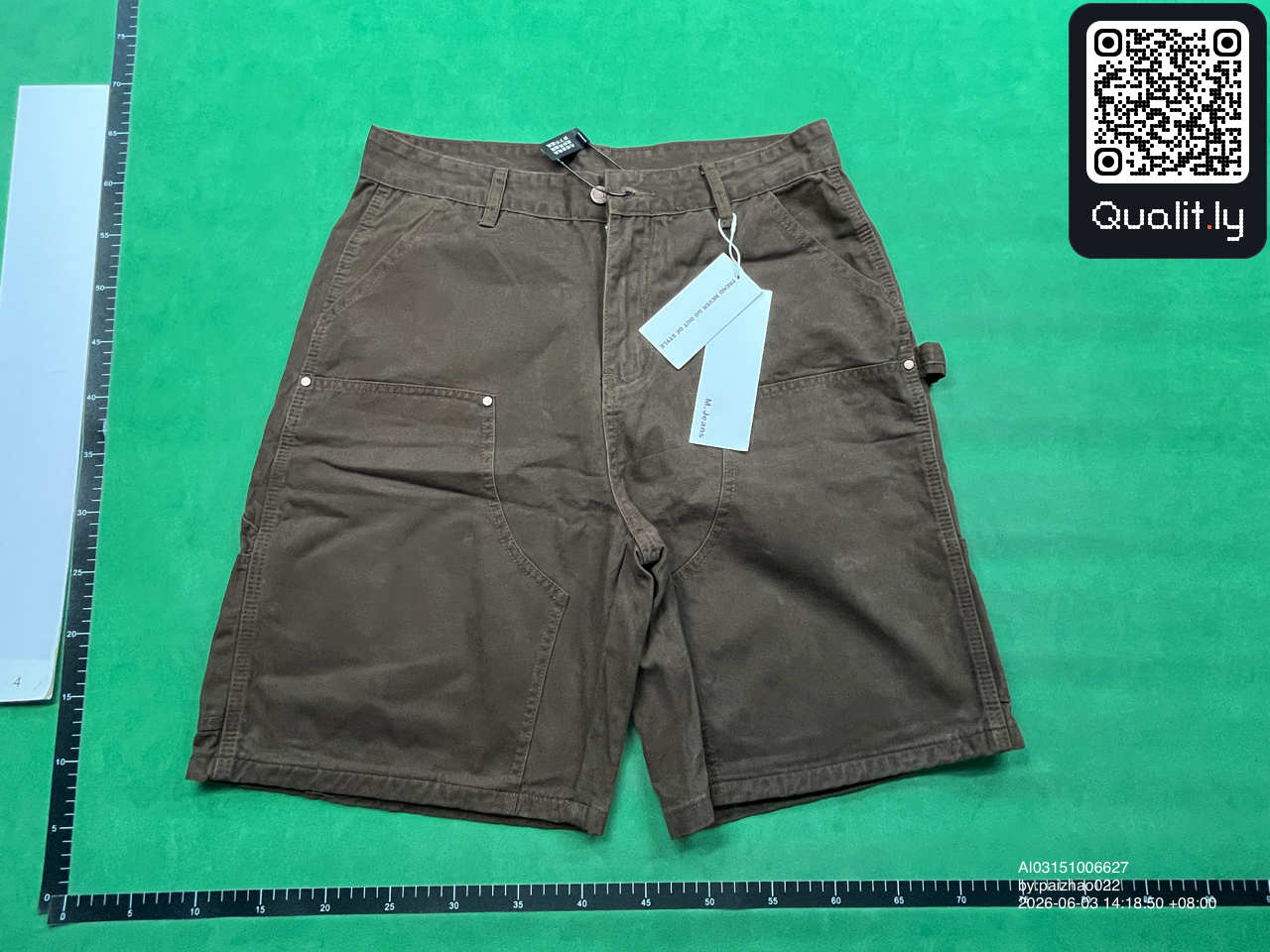 Pantalón corto — foto QC 3 de 4