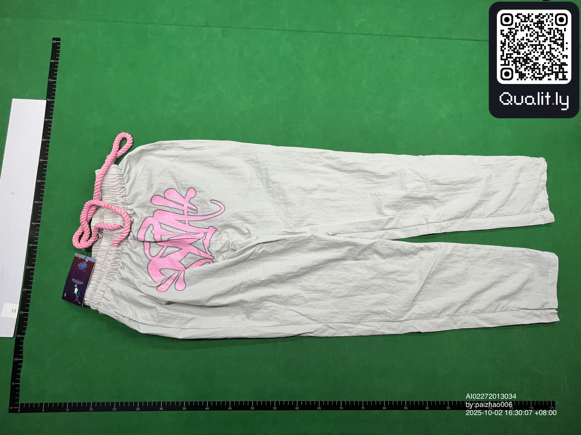 Camisola com capuz — foto QC 3 de 4