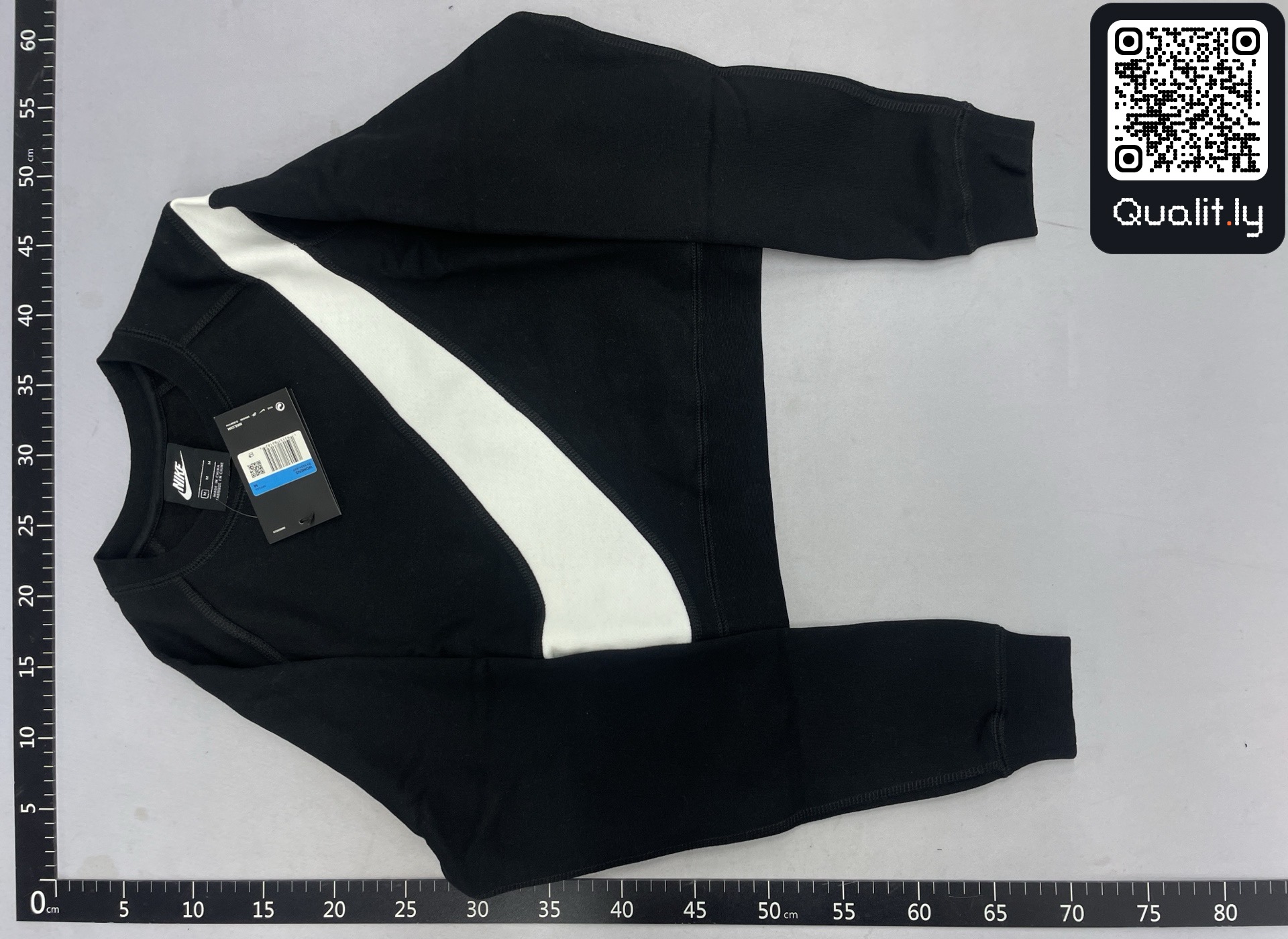 Sweatshirt QC photo 2 of 57