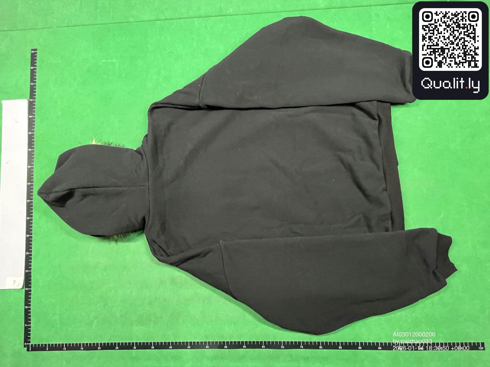 Hoodie — QC-foto 2 van 8