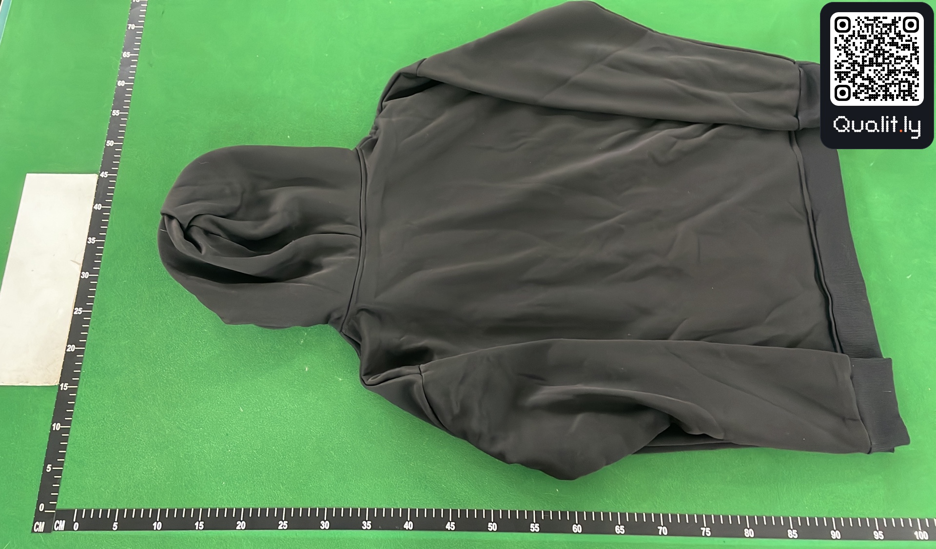 Hoodie — QC-foto 3 van 5