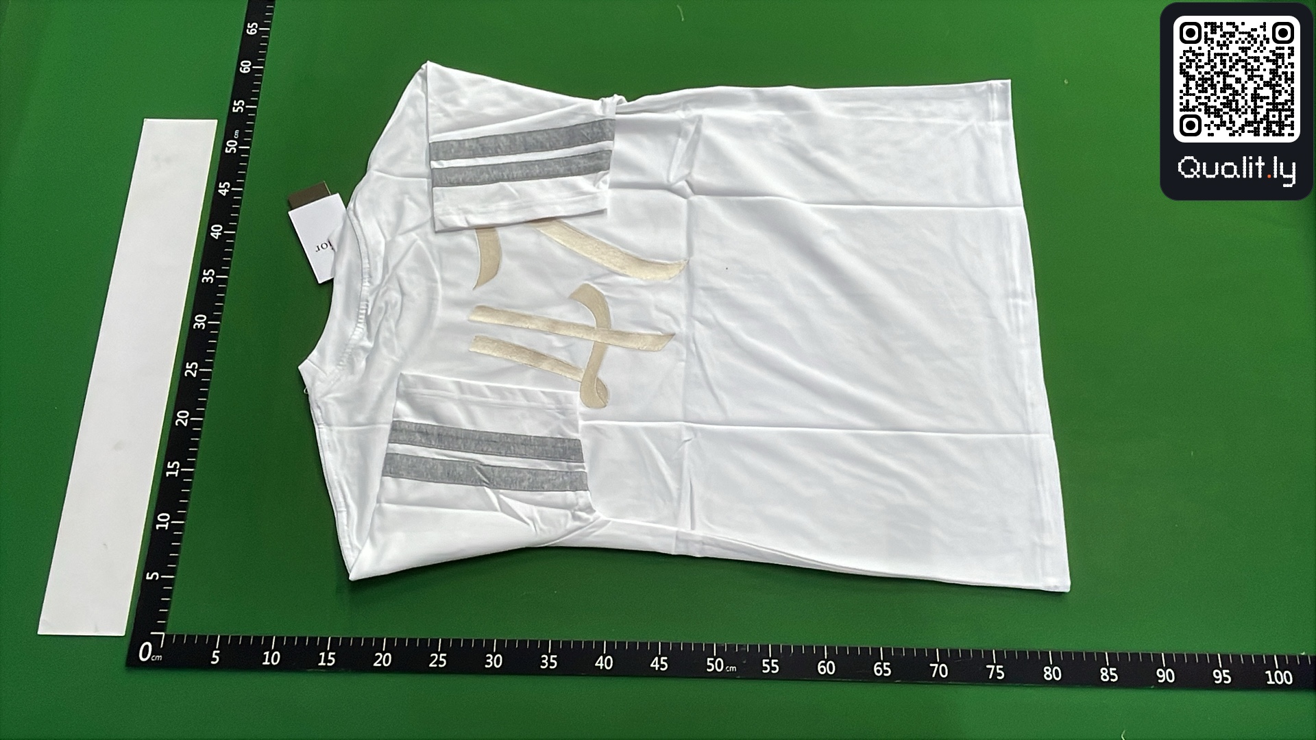 T-shirt — photo QC 3 sur 4