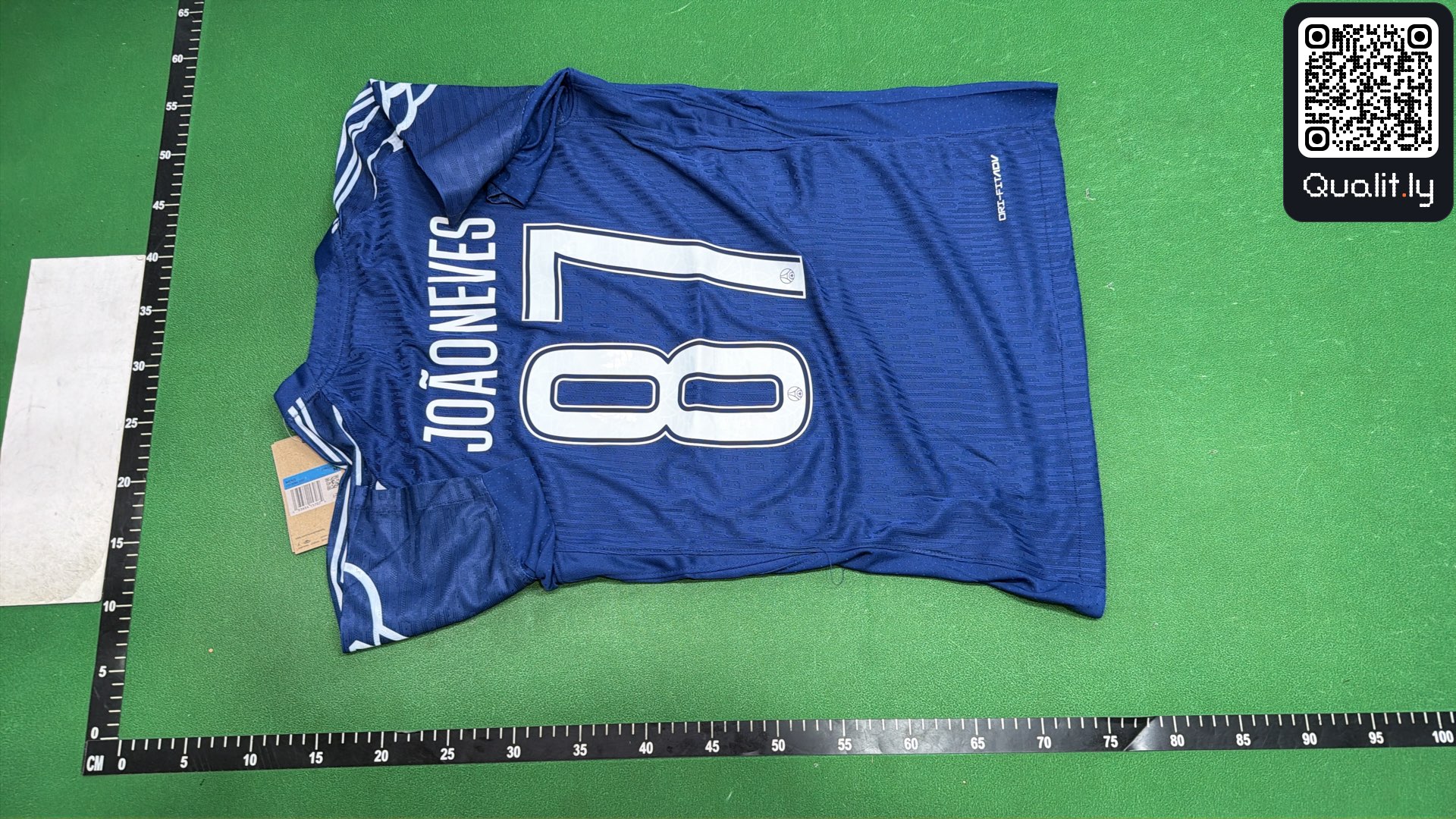 Shirt QC photo 3 of 42