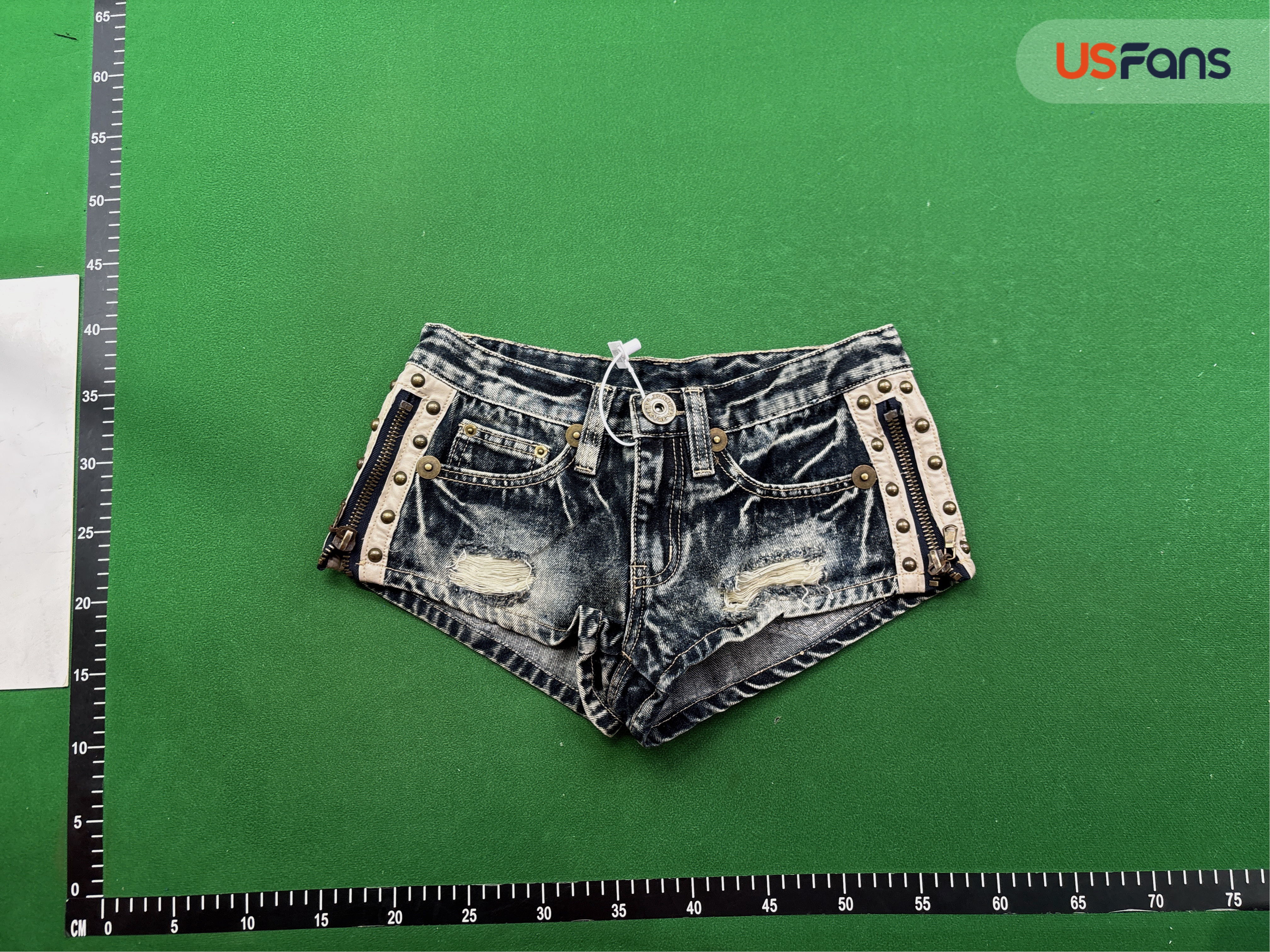 牛仔裤 QC 照片 2 / 4