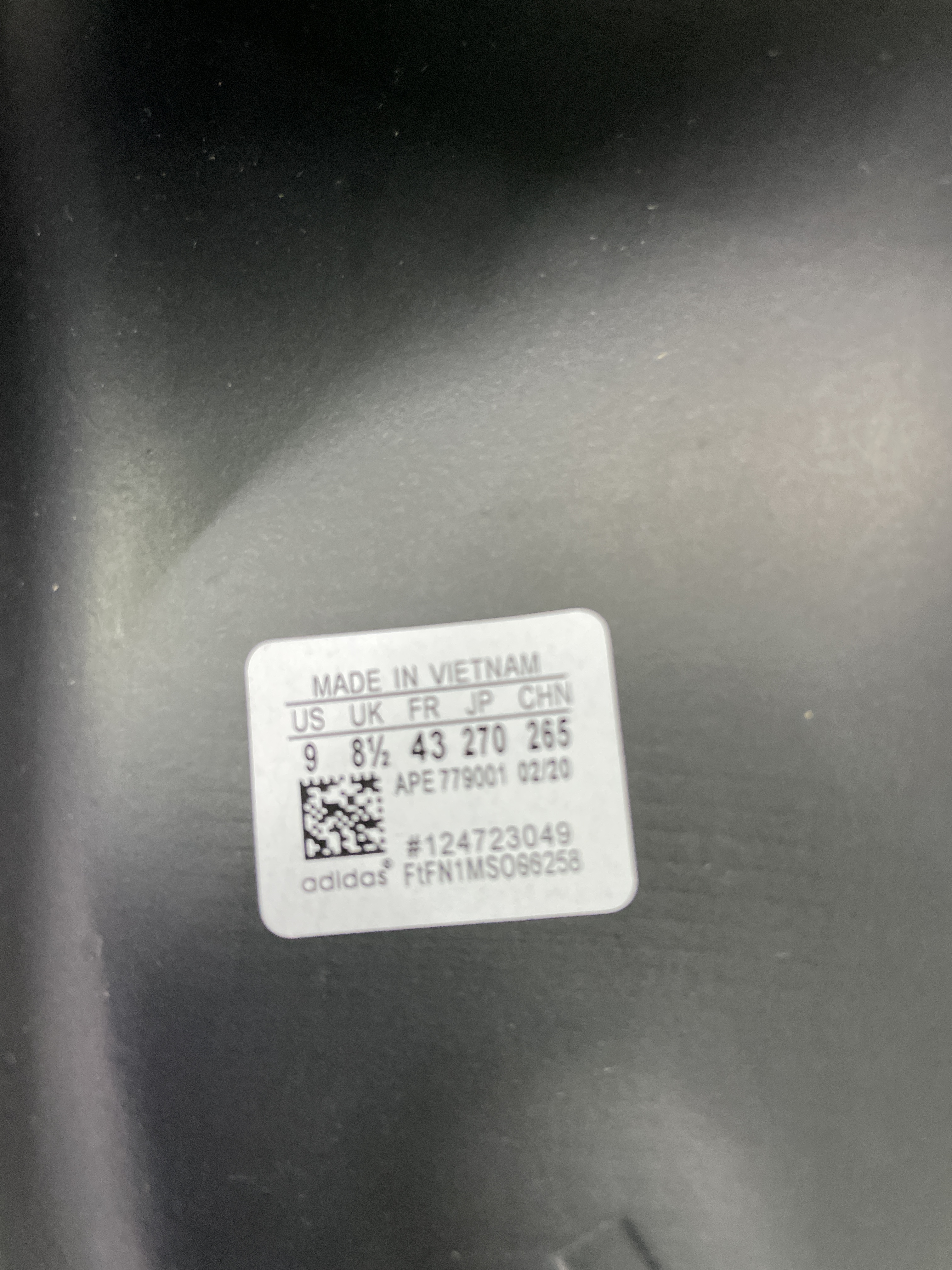 拖鞋 QC 照片 3 / 83