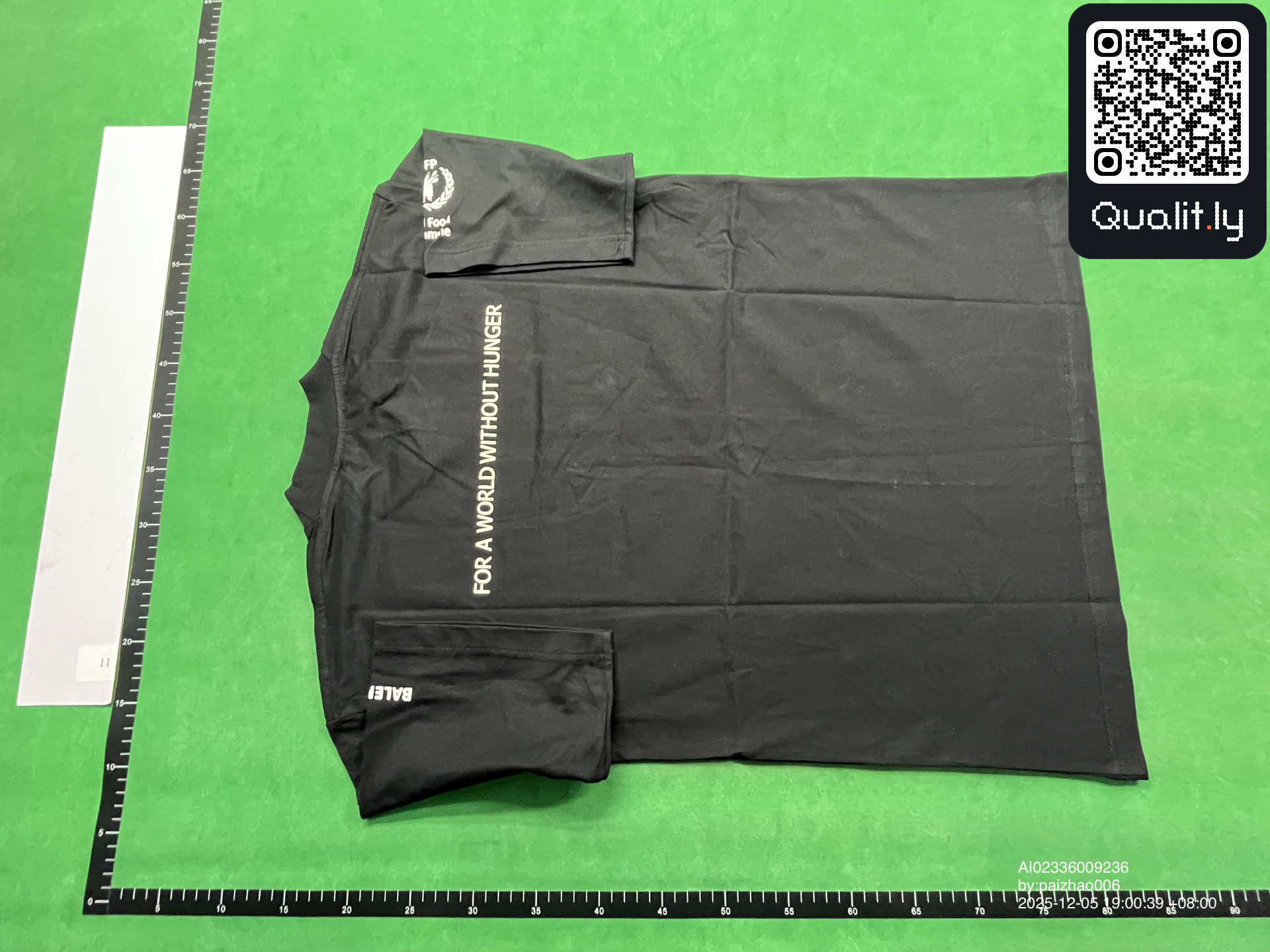 T-shirt — foto QC 2 de 4