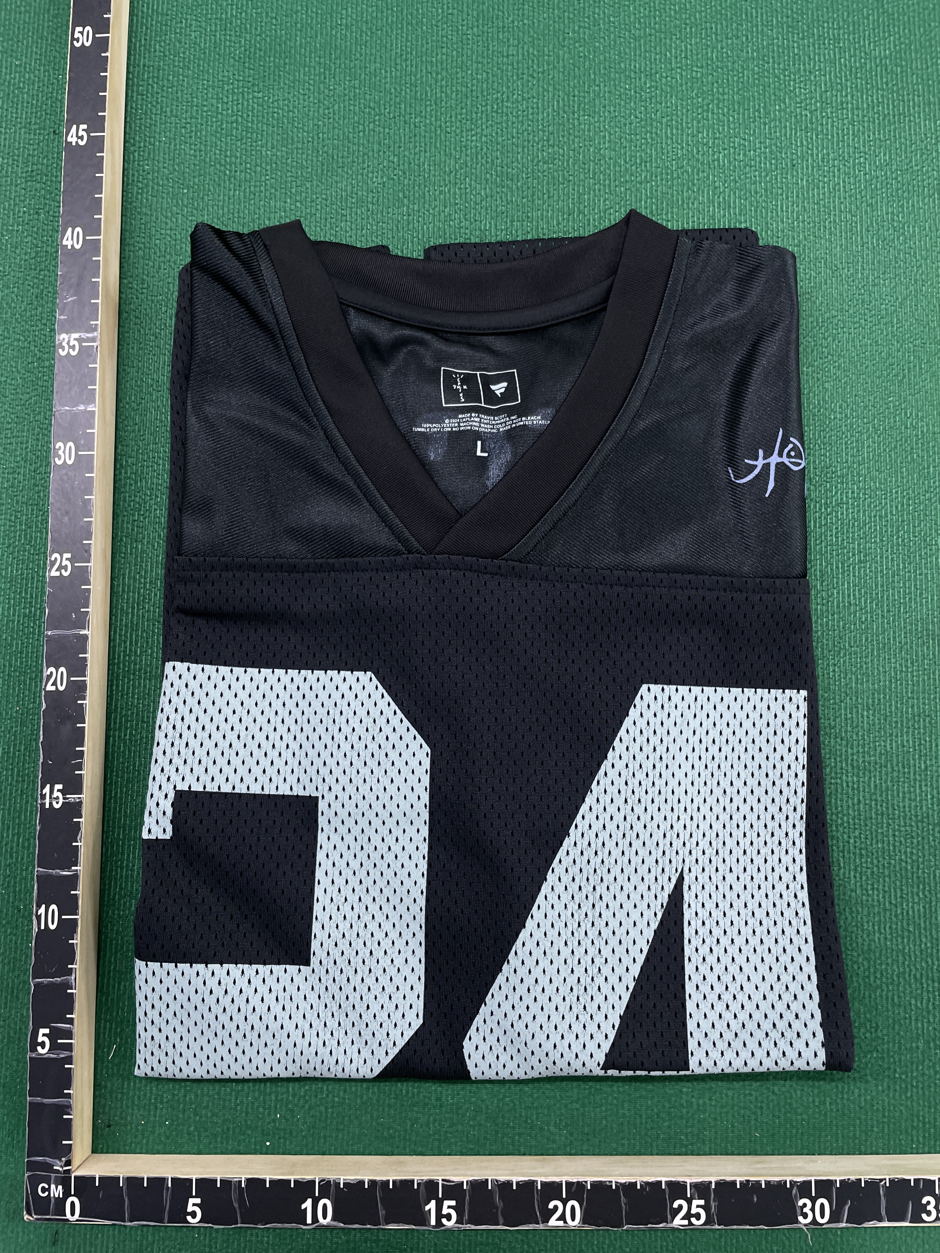 Foto QC 1 di 20